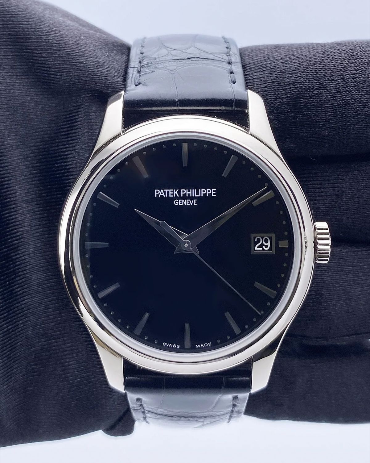 Patek Philippe 5227G-010