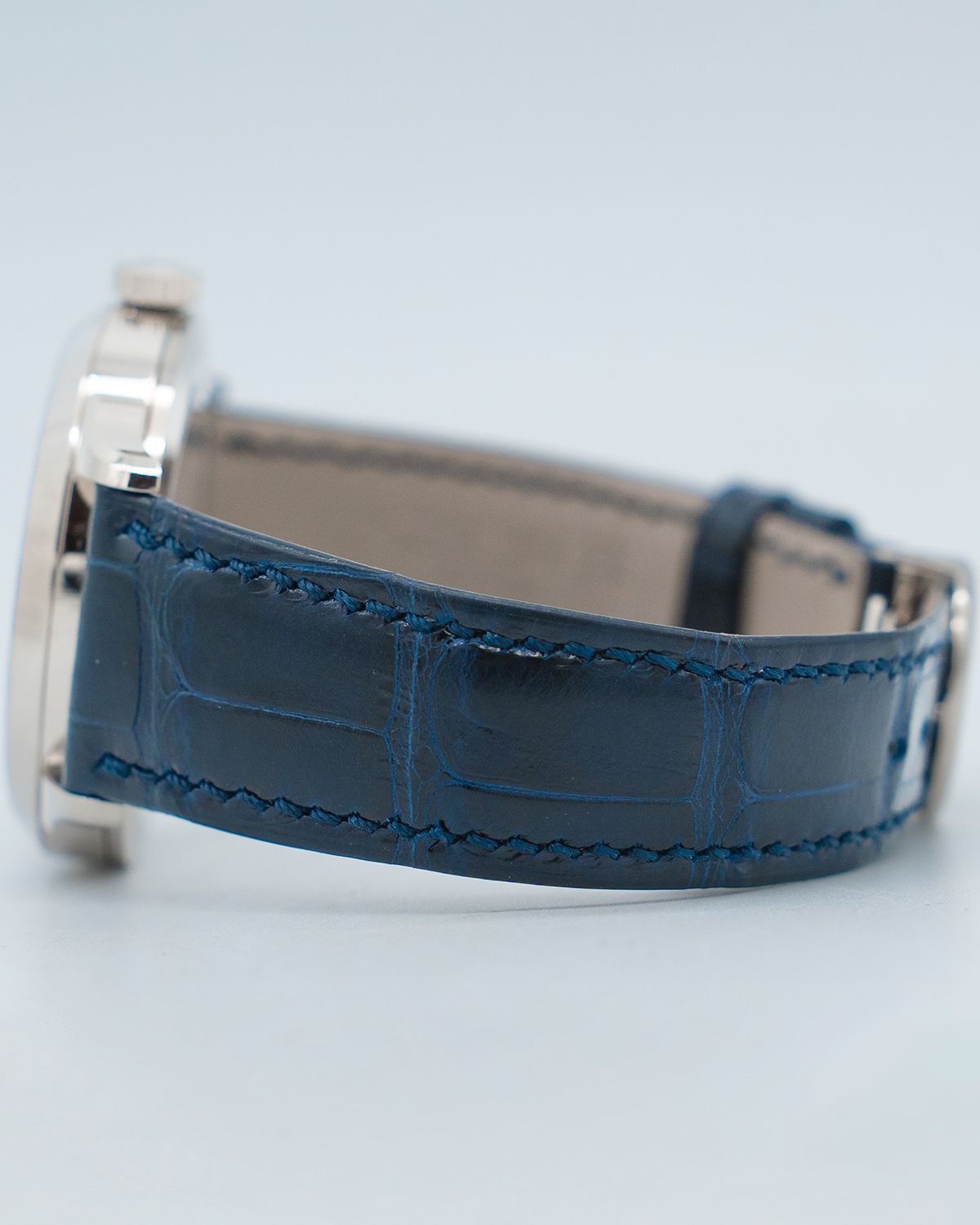 Patek Philippe 5230G-010
