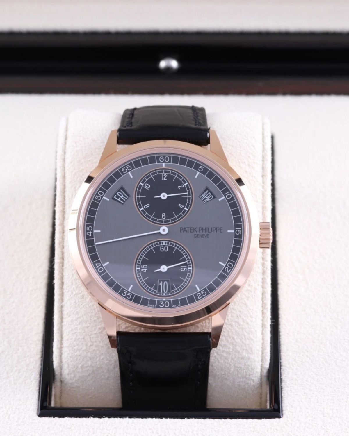 Patek Philippe 5235/50R-001
