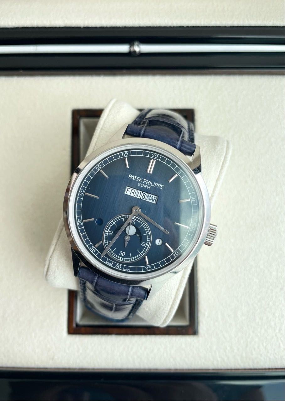Patek Philippe 5236P-001