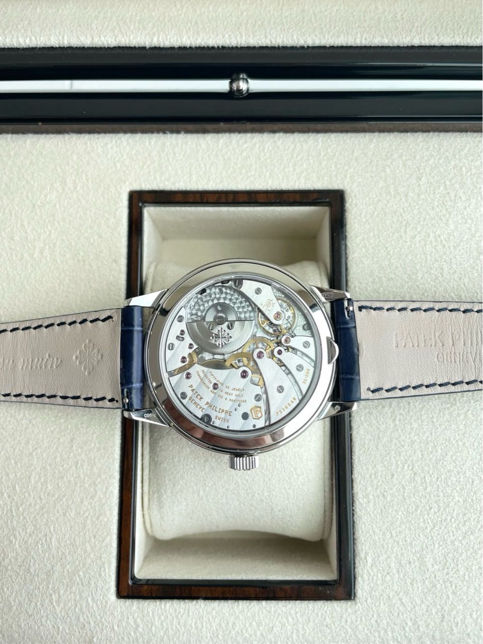 Patek Philippe 5236P-001