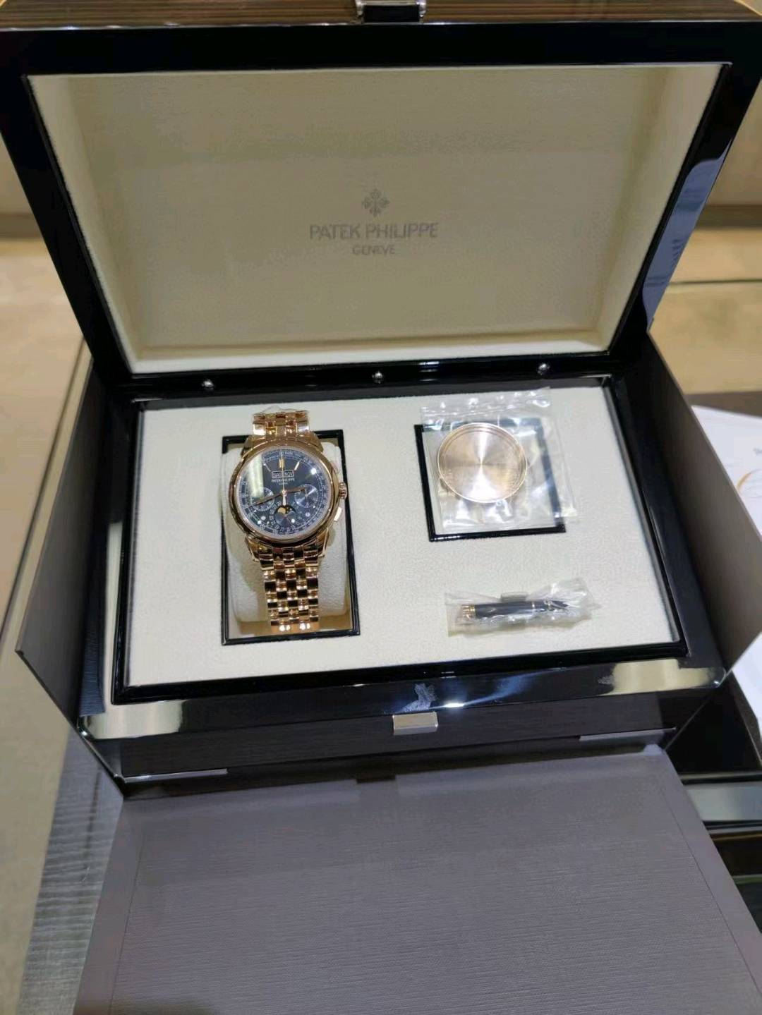 Patek Philippe 5270/1R