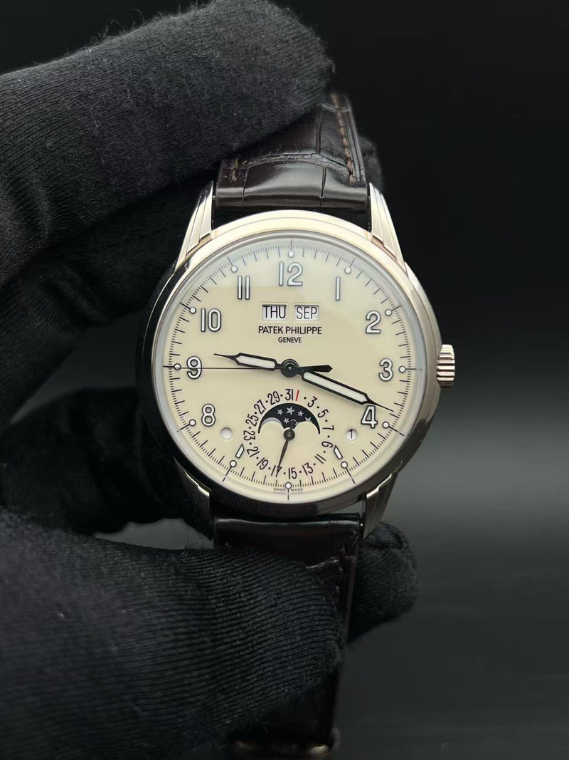 Patek Philippe 5320G