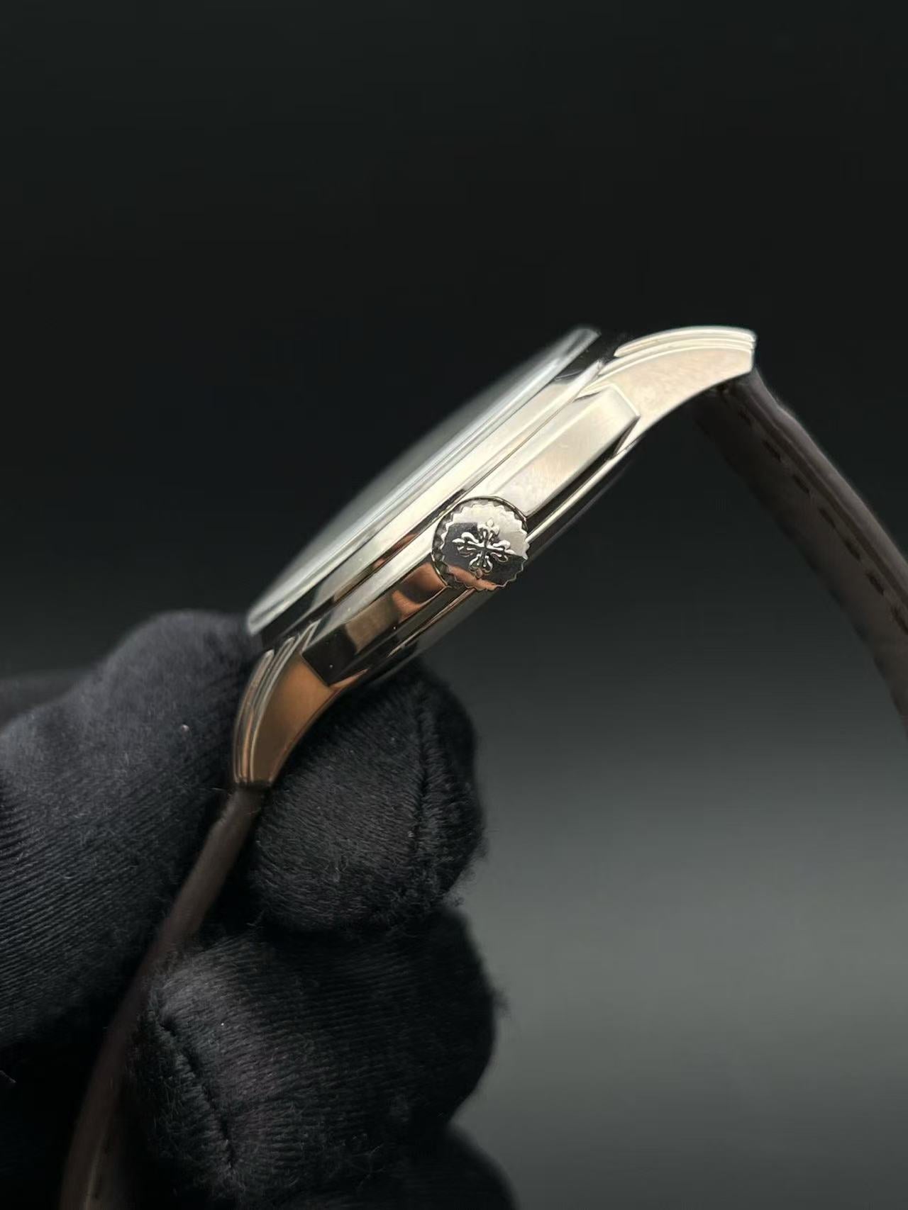 Patek Philippe 5320G