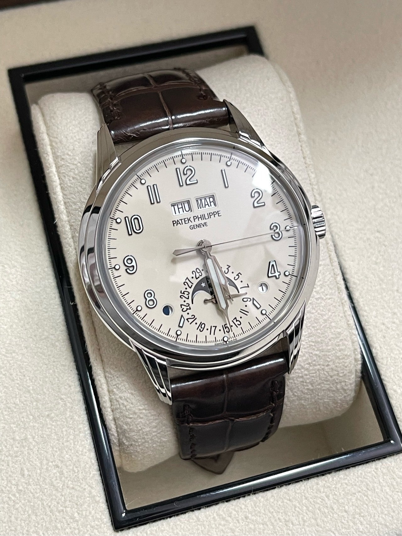 Patek Philippe 5320G