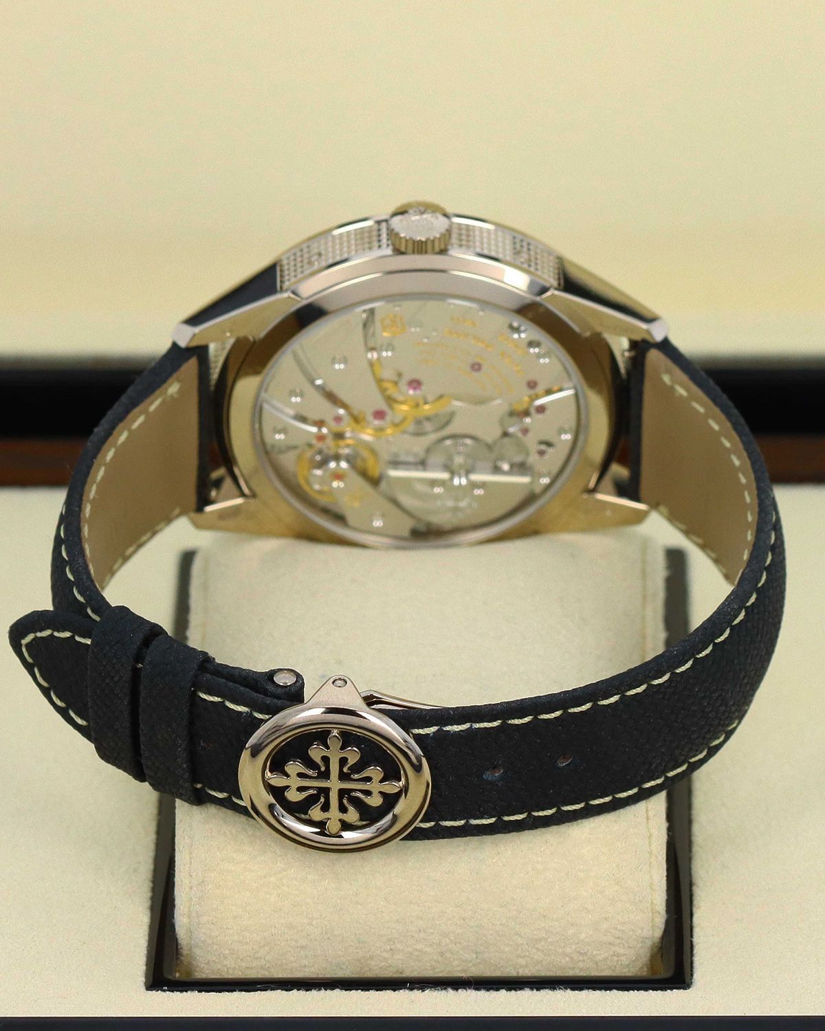 Patek Philippe 5326G-001