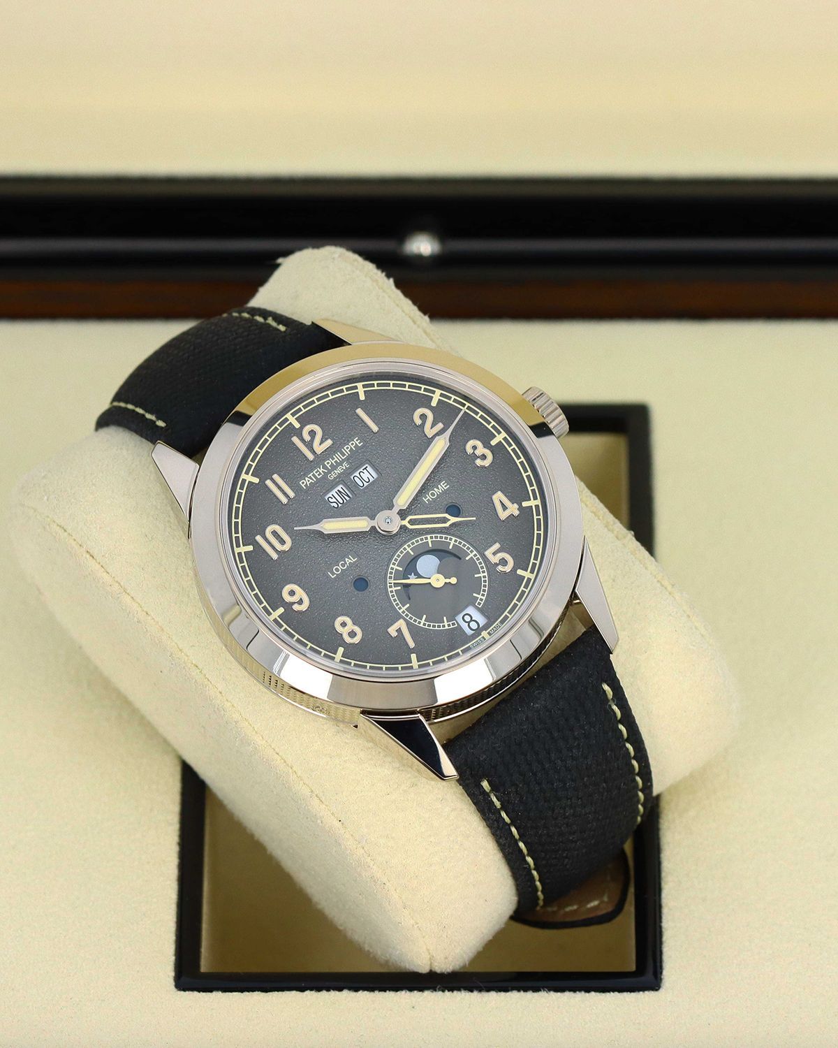 Patek Philippe 5326G-001