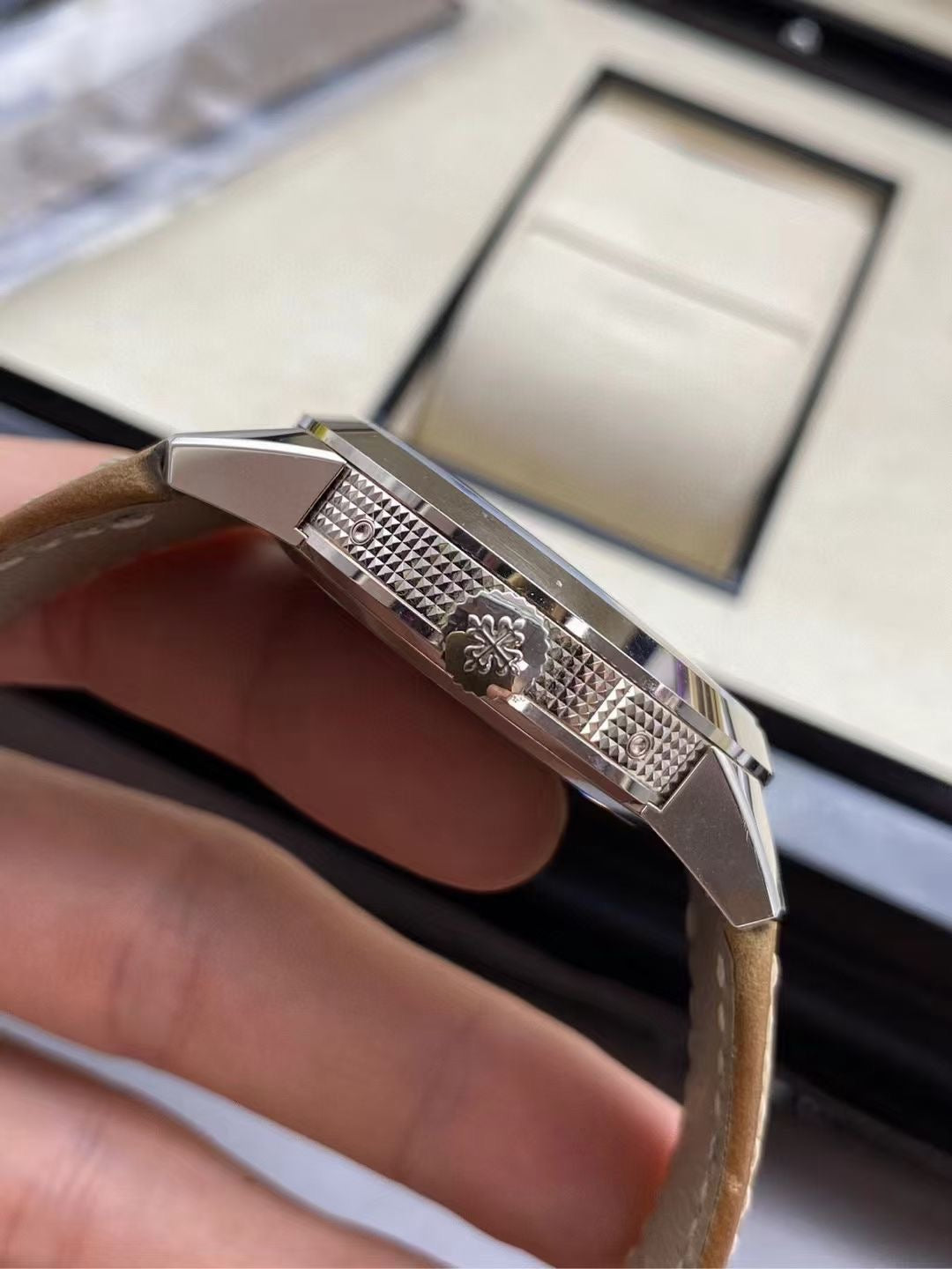 Patek Philippe 5326G-001