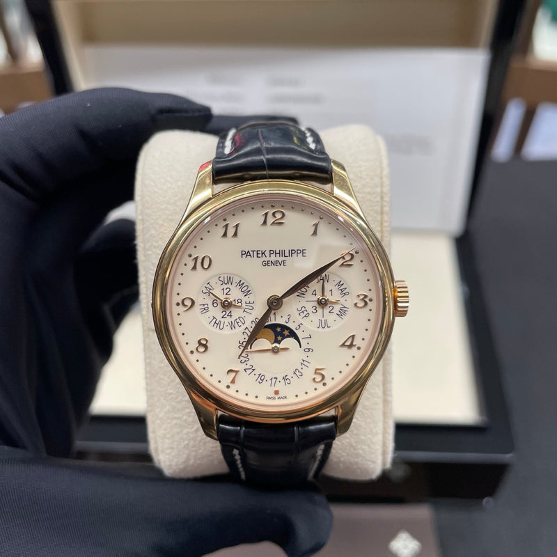 Patek Philippe 5327R-001