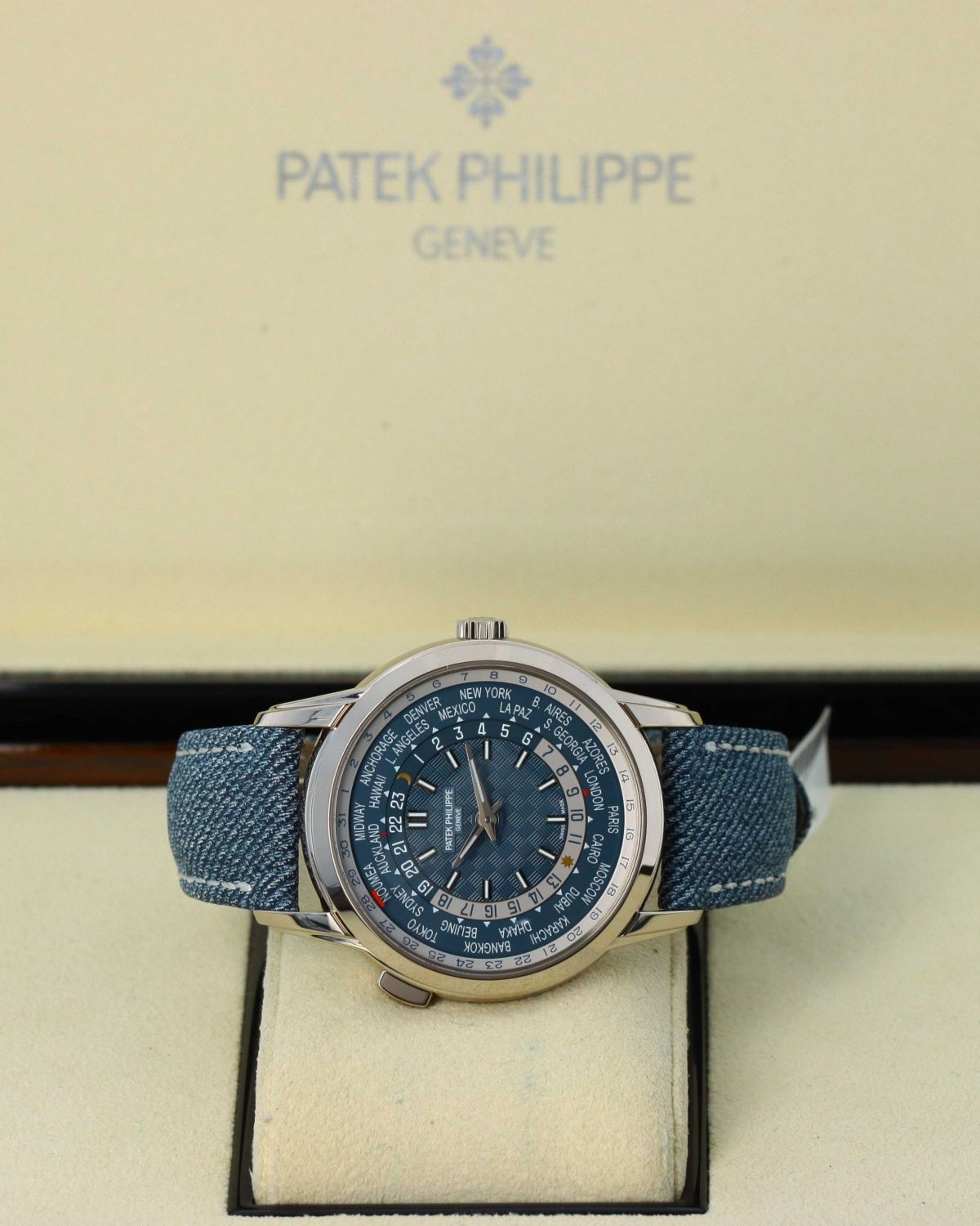 Patek Philippe 5330G-001