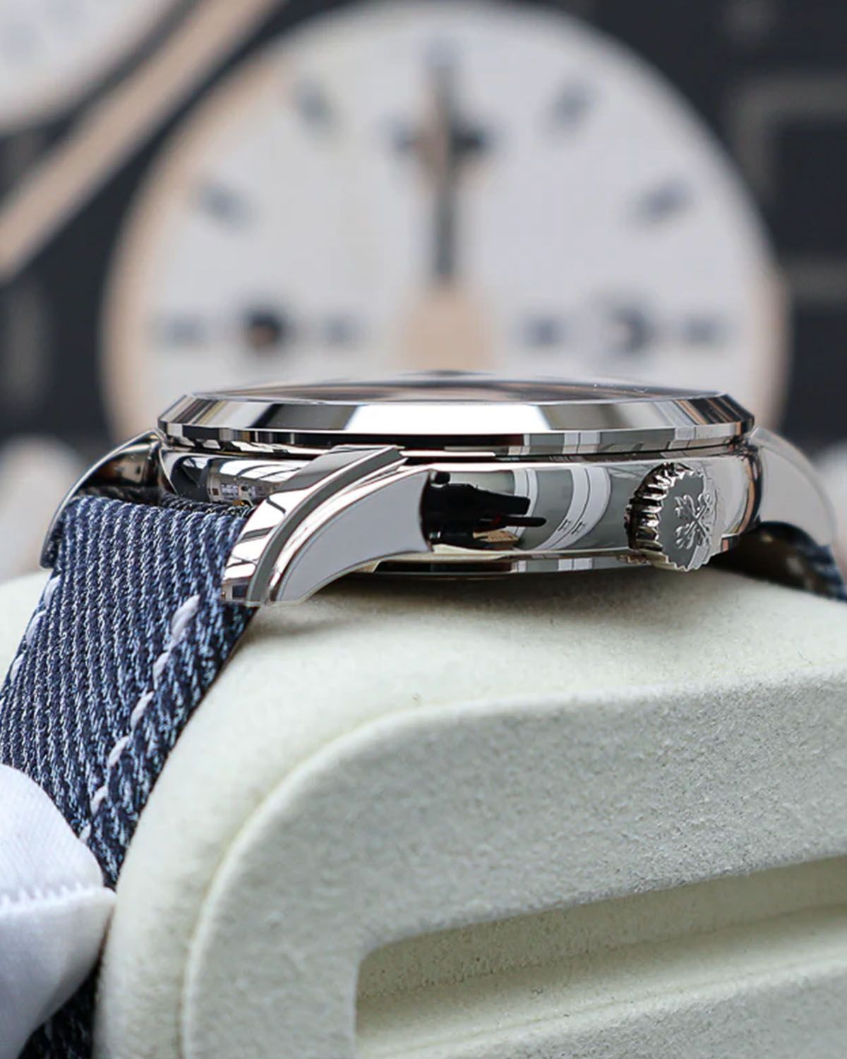 Patek Philippe 5330G-001