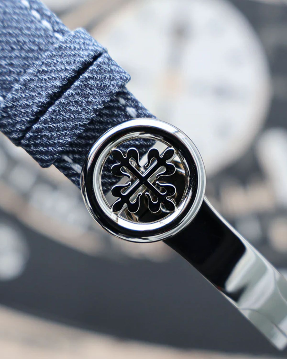 Patek Philippe 5330G-001