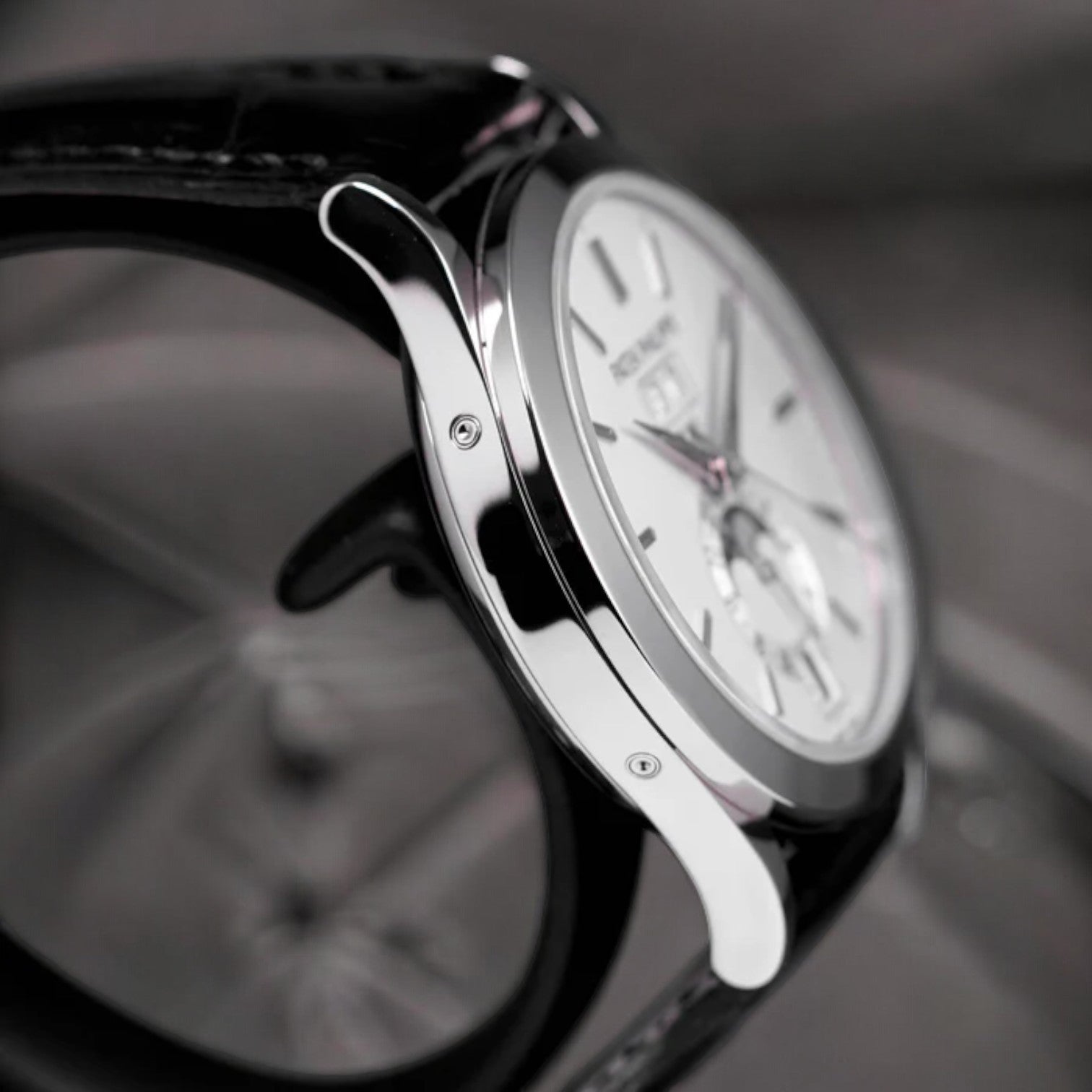 Patek Philippe 5396G-011