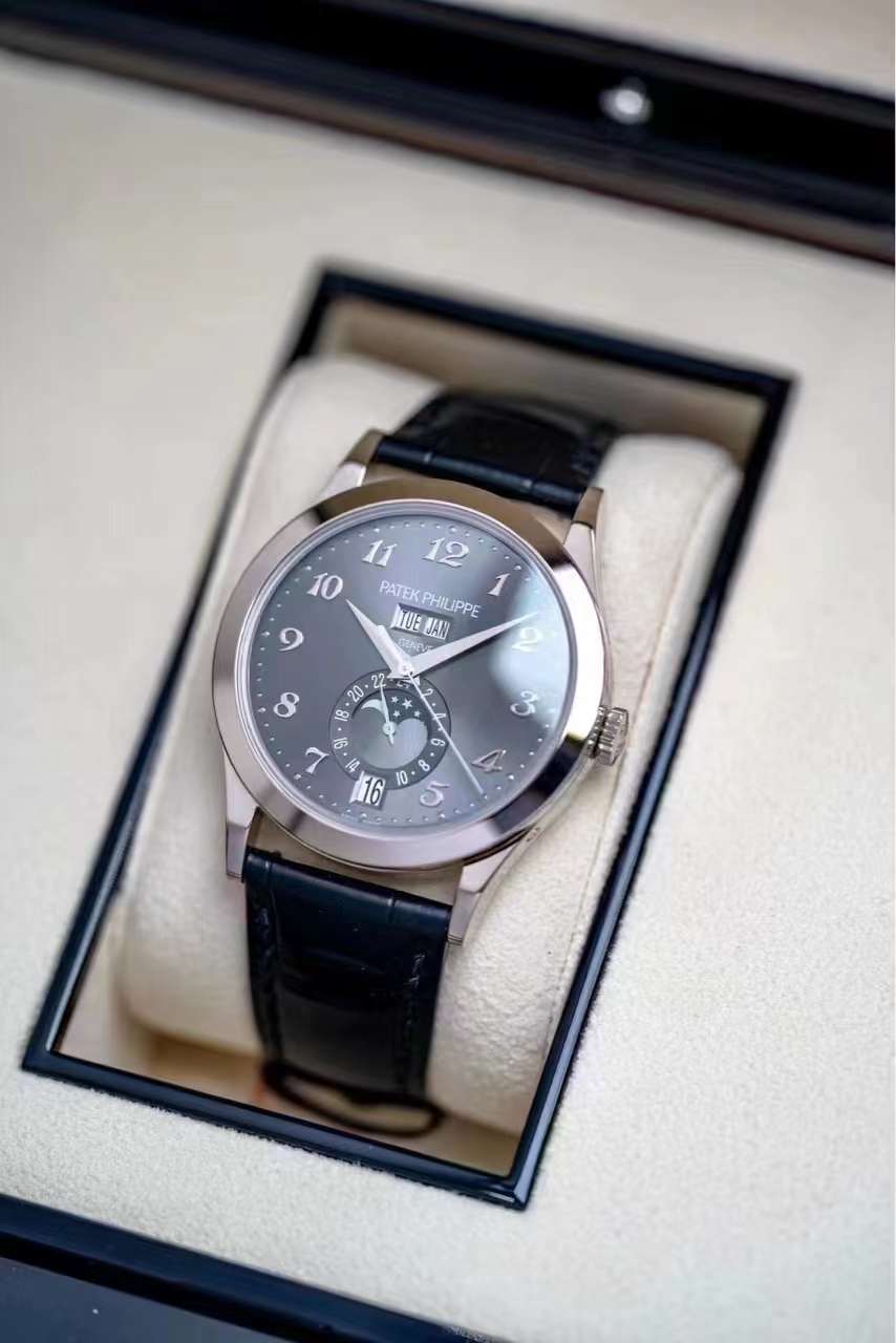 Patek Philippe 5396G-014