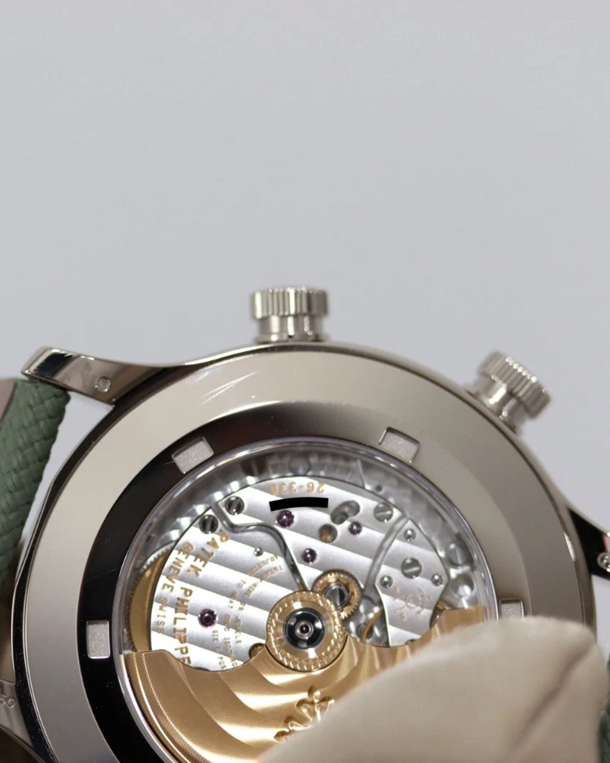 Patek Philippe 5524G-010