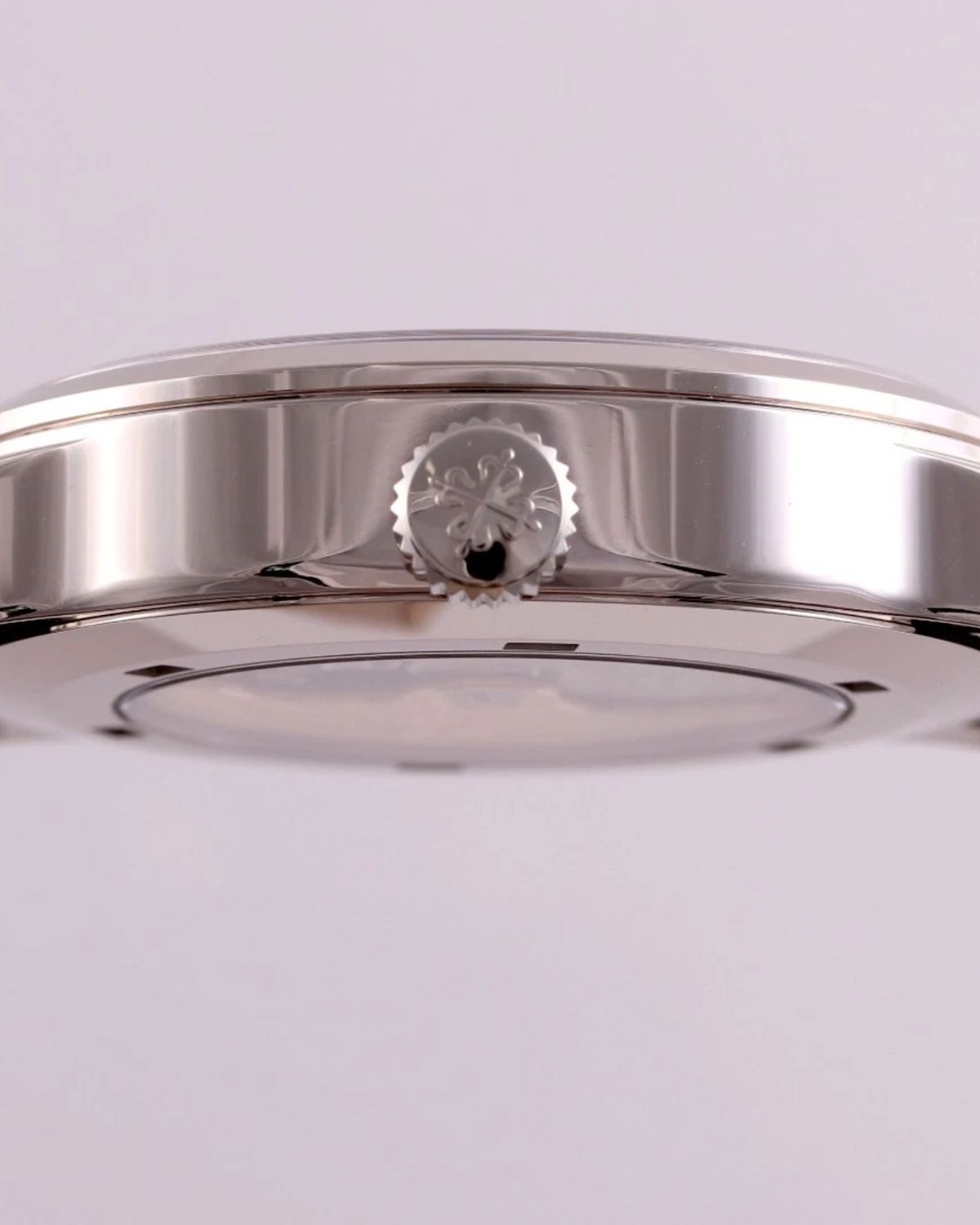 Patek Philippe 5524G-010