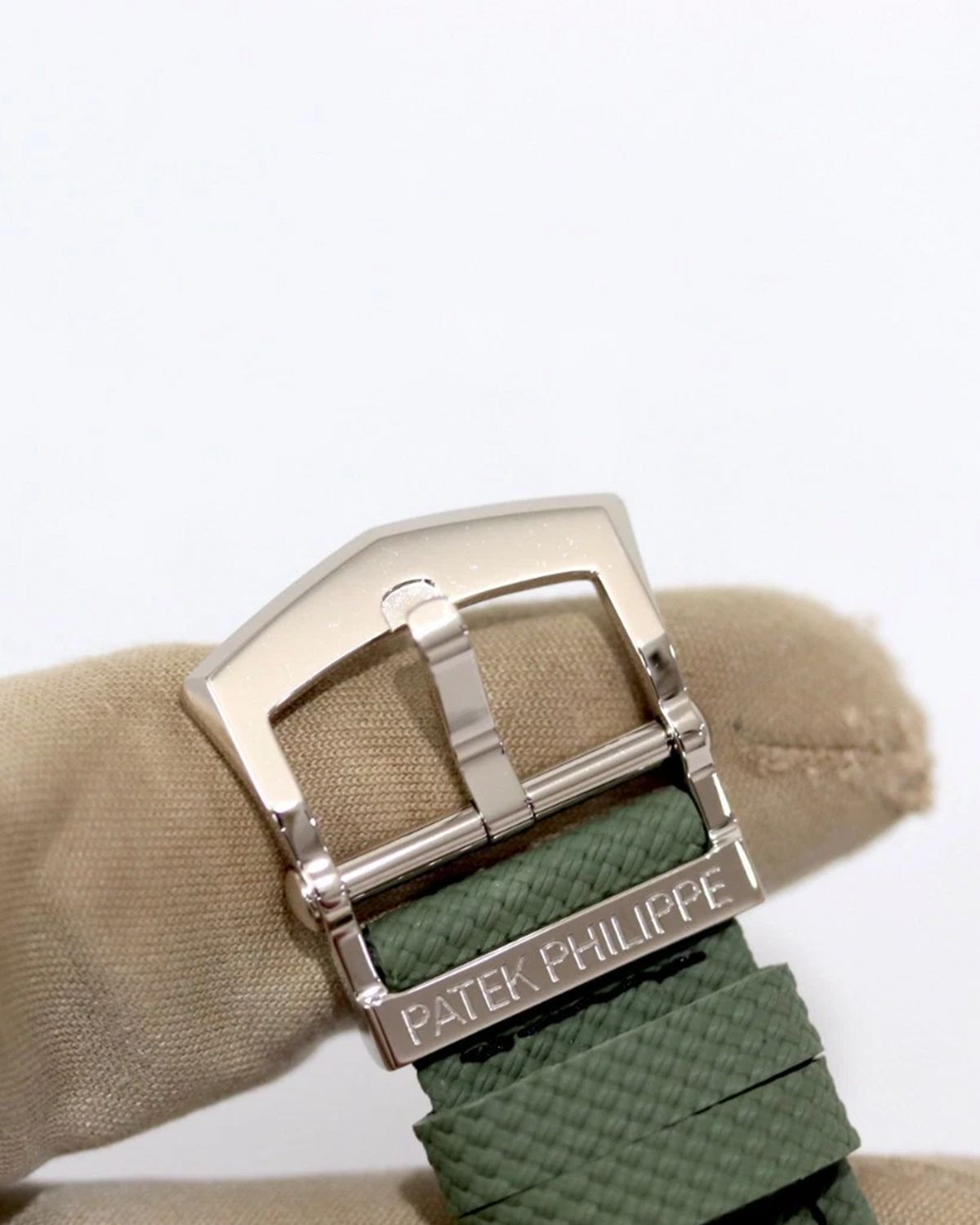 Patek Philippe 5524G-010
