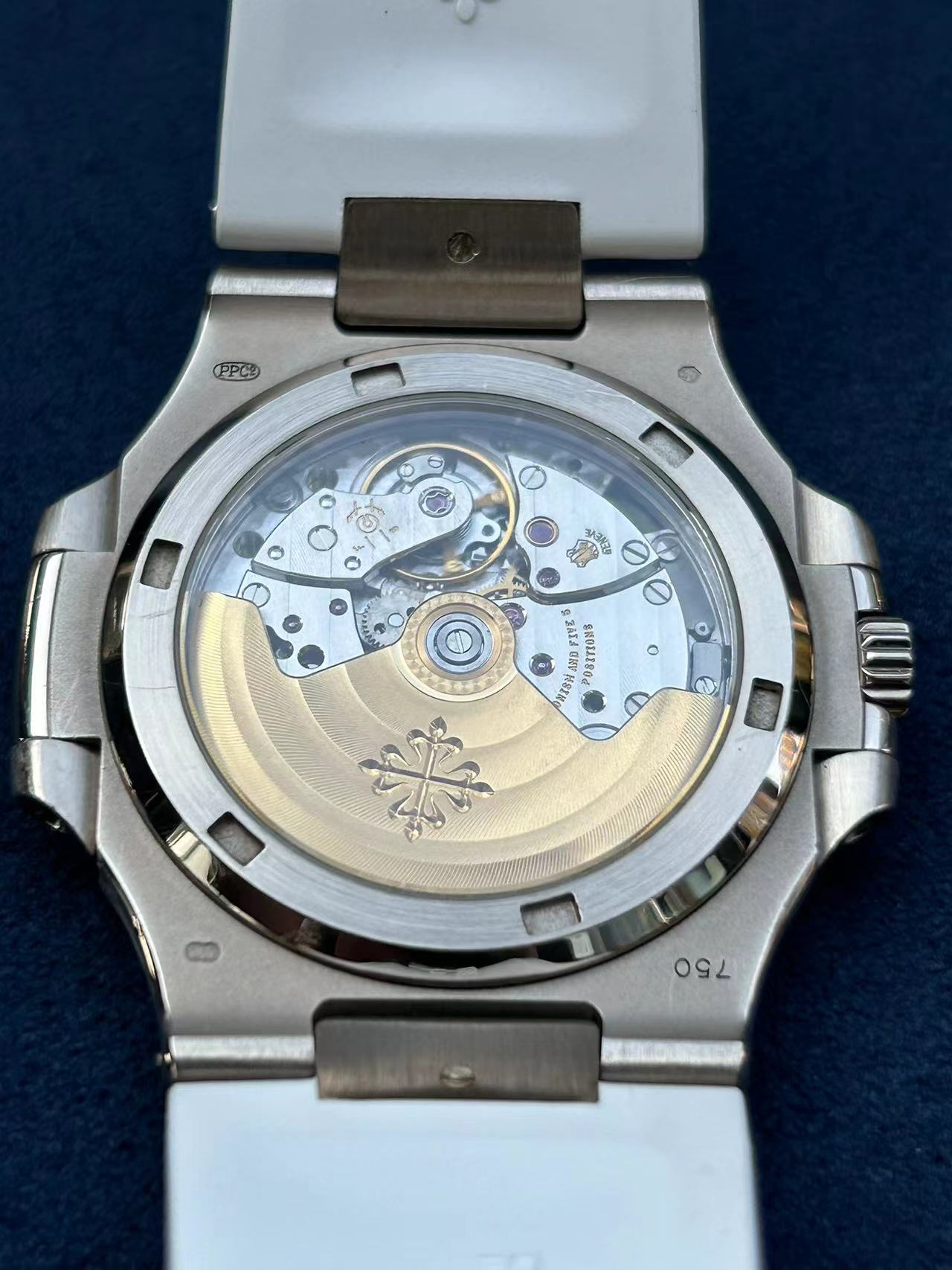 Patek Philippe 5711G-001