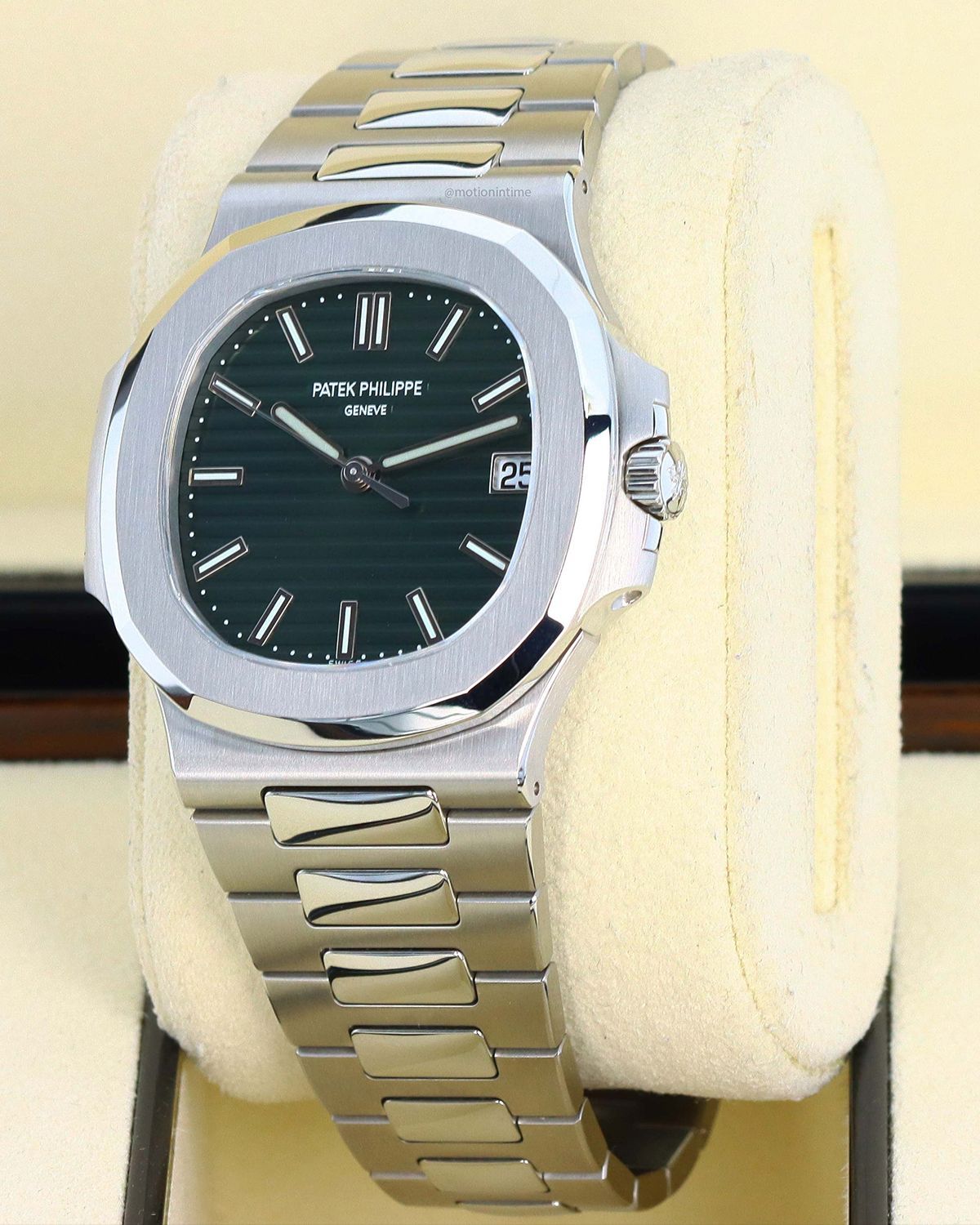 Patek Philippe 5711/1A-014