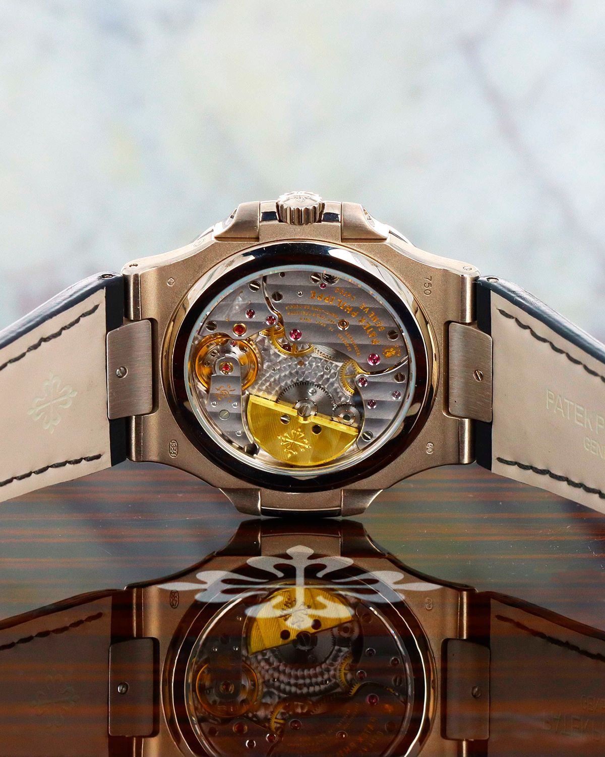 Patek Philippe 5712G-001
