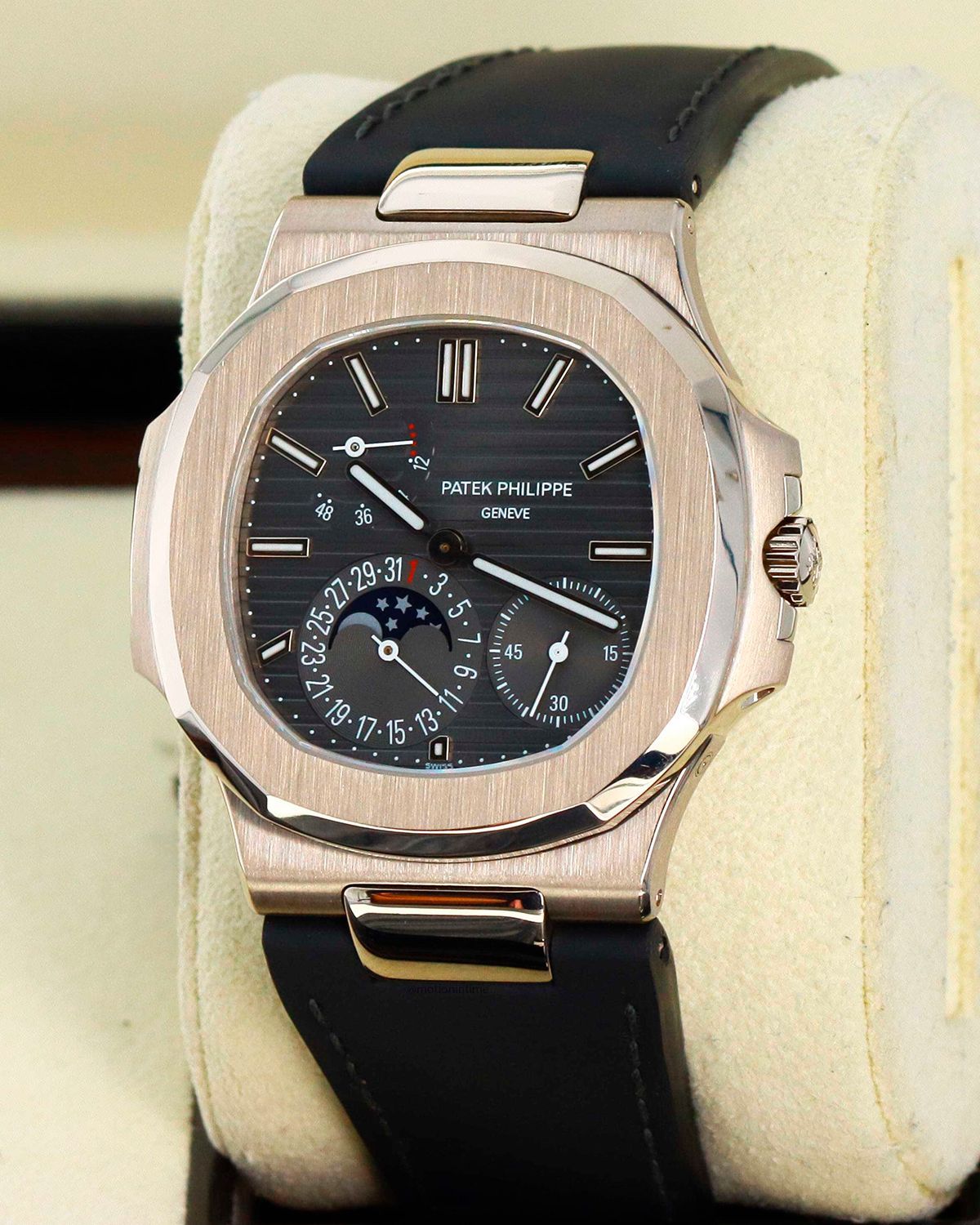 Patek Philippe 5712G-001