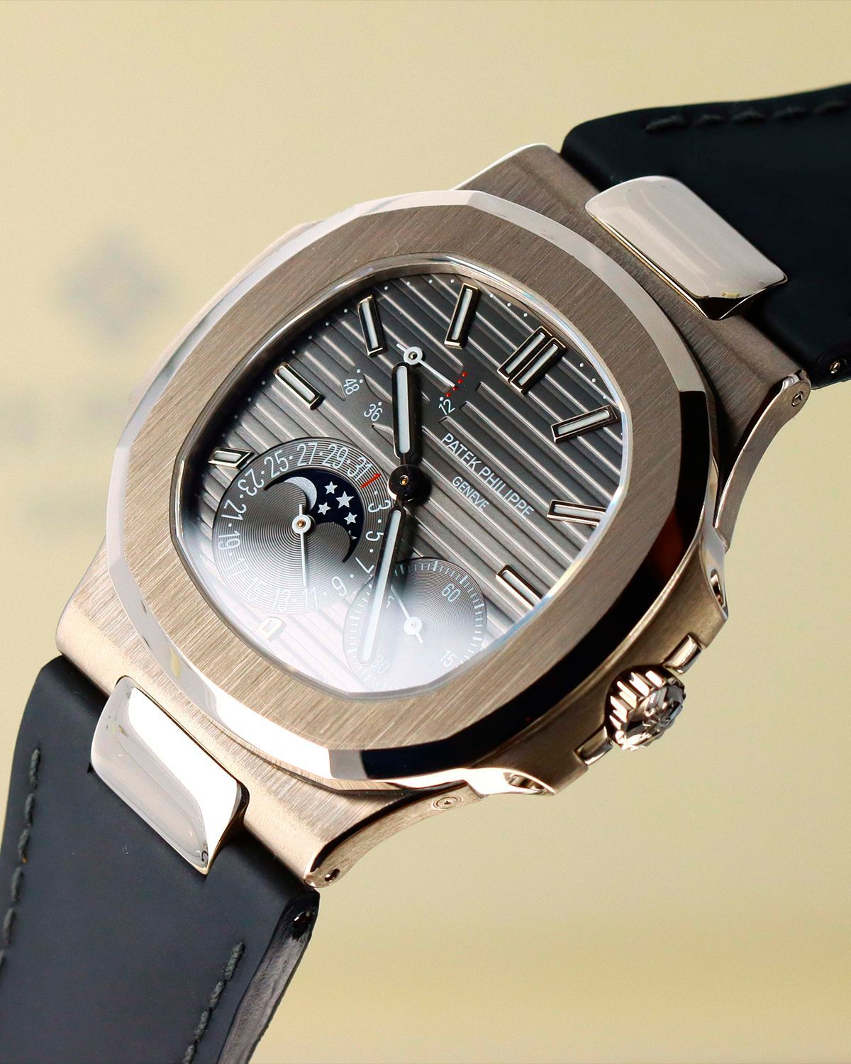 Patek Philippe 5712G-001