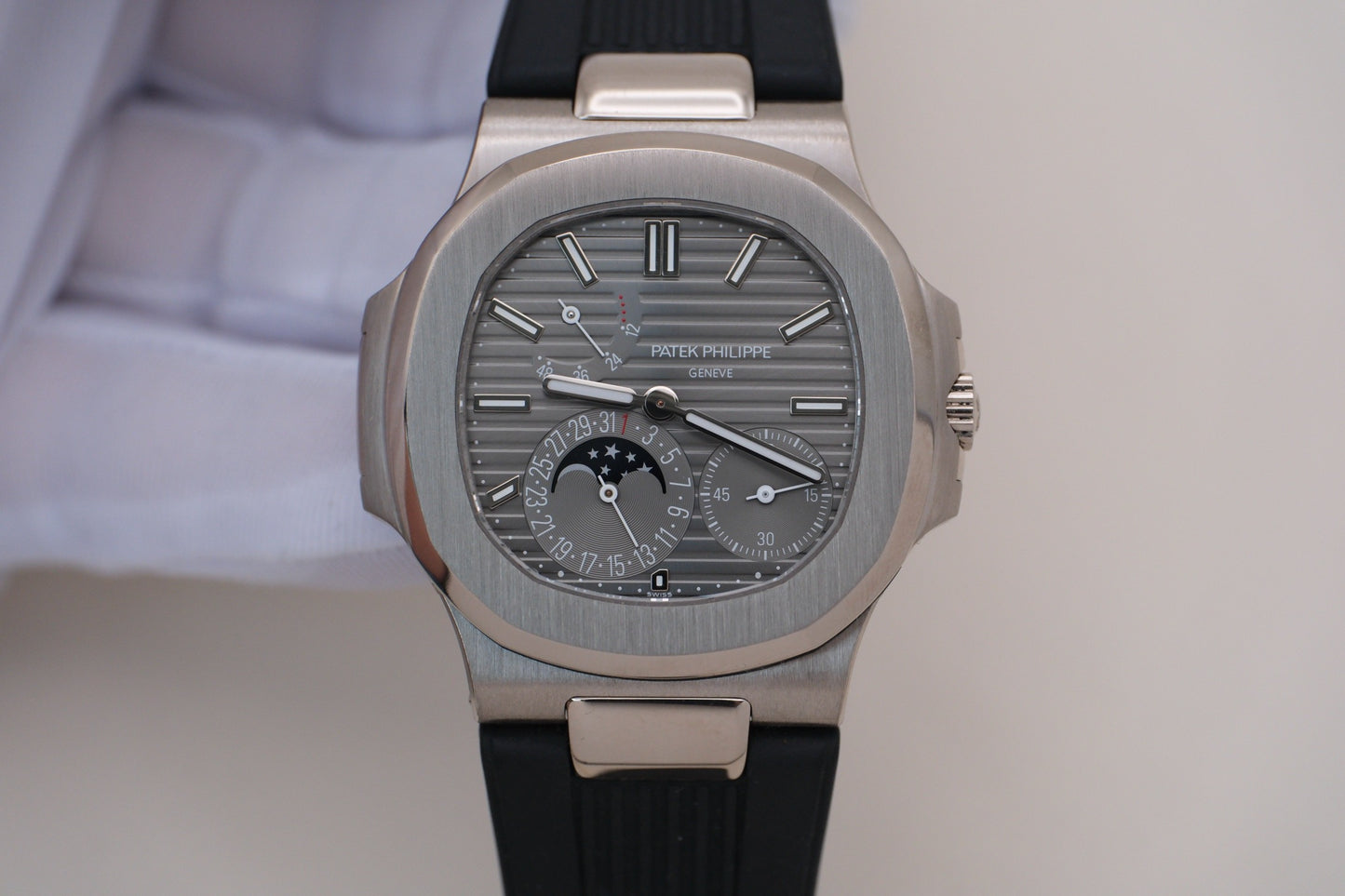 Patek Philippe 5712G-001