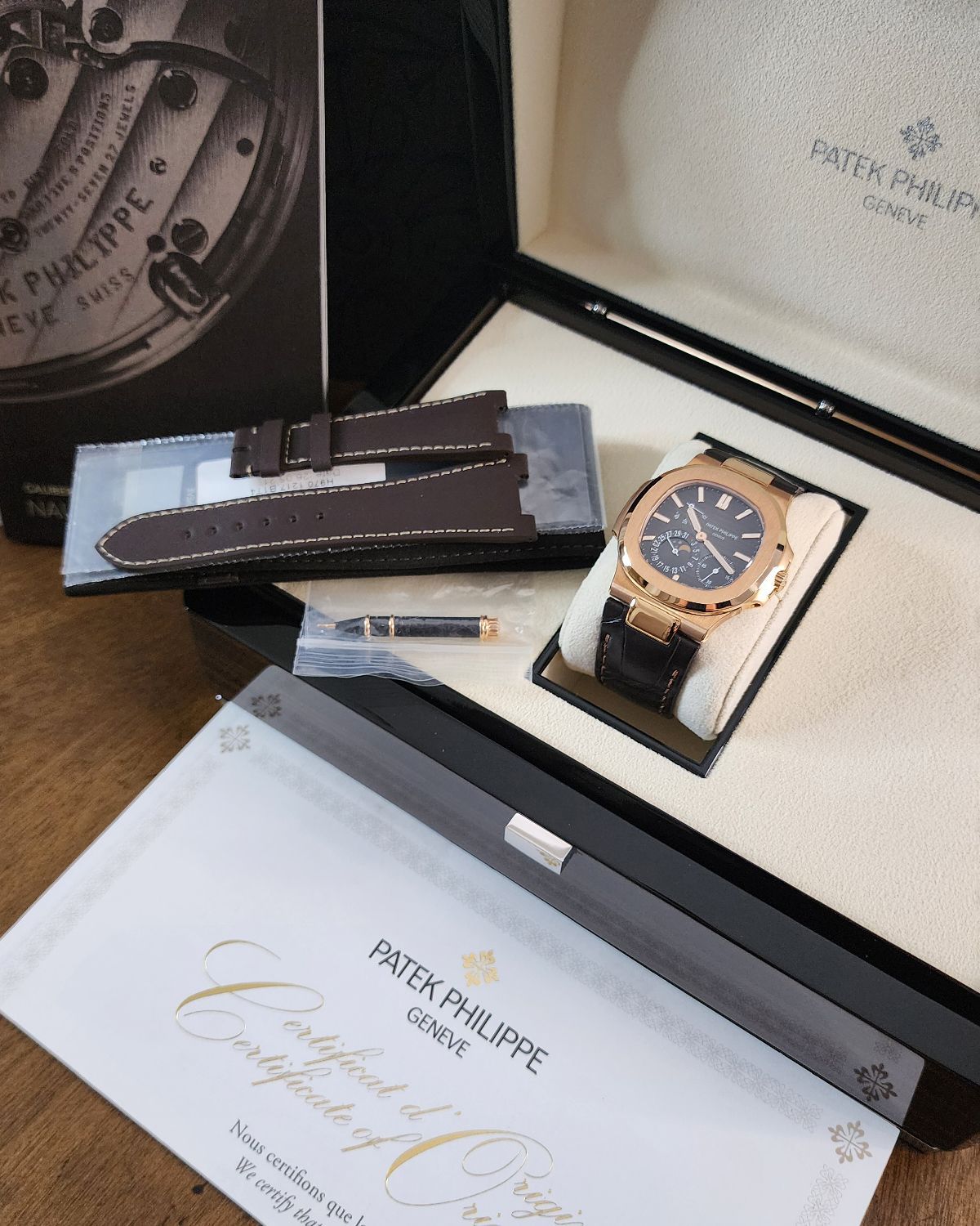 Patek Philippe 5712R-001