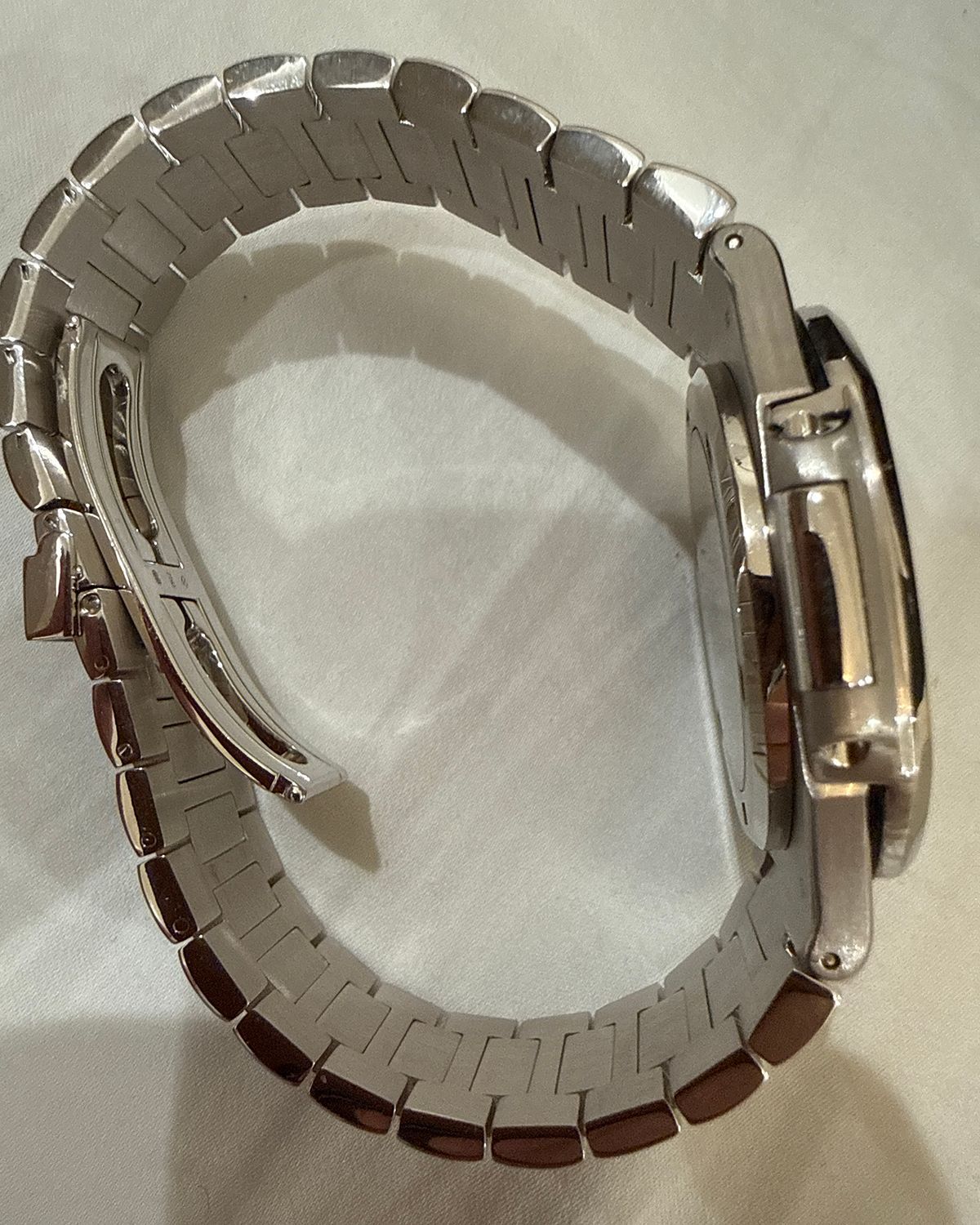 Patek Philippe 5719/10G-010