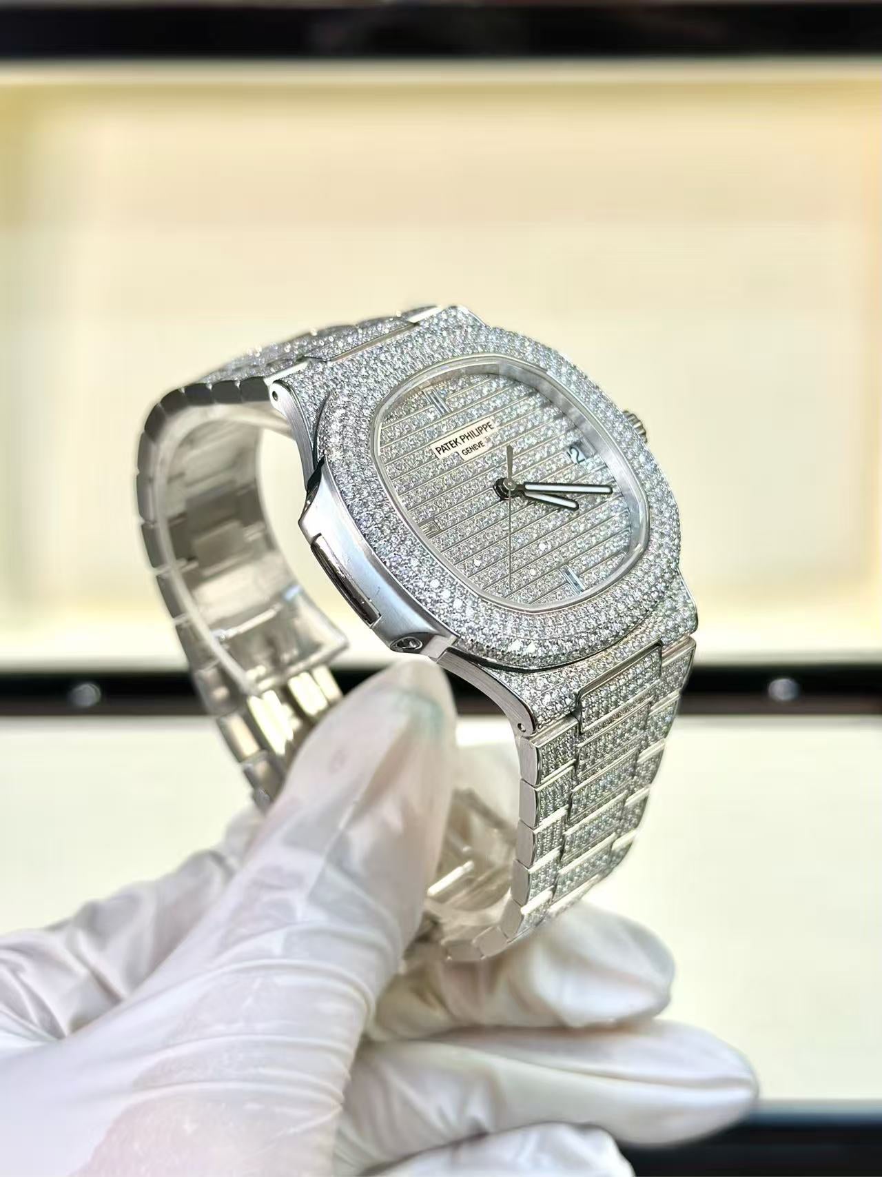 Patek Philippe 5719/1G-001