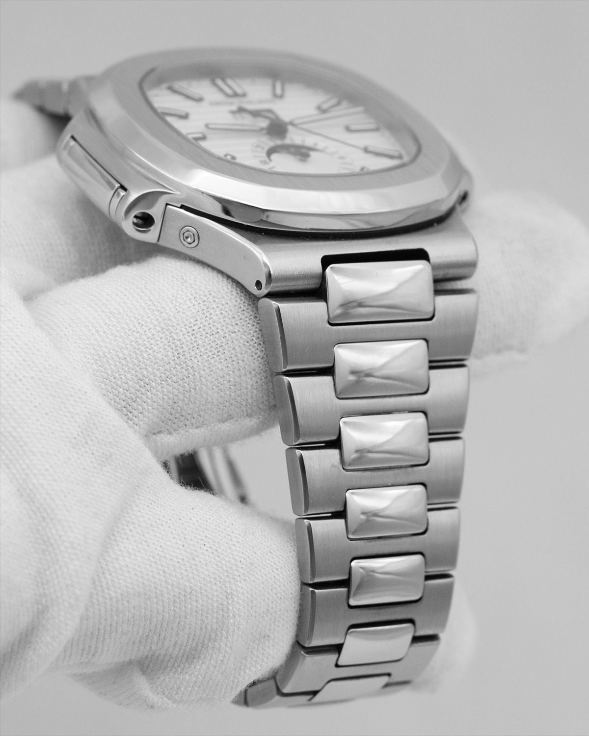 Patek Philippe 5726/1A-010
