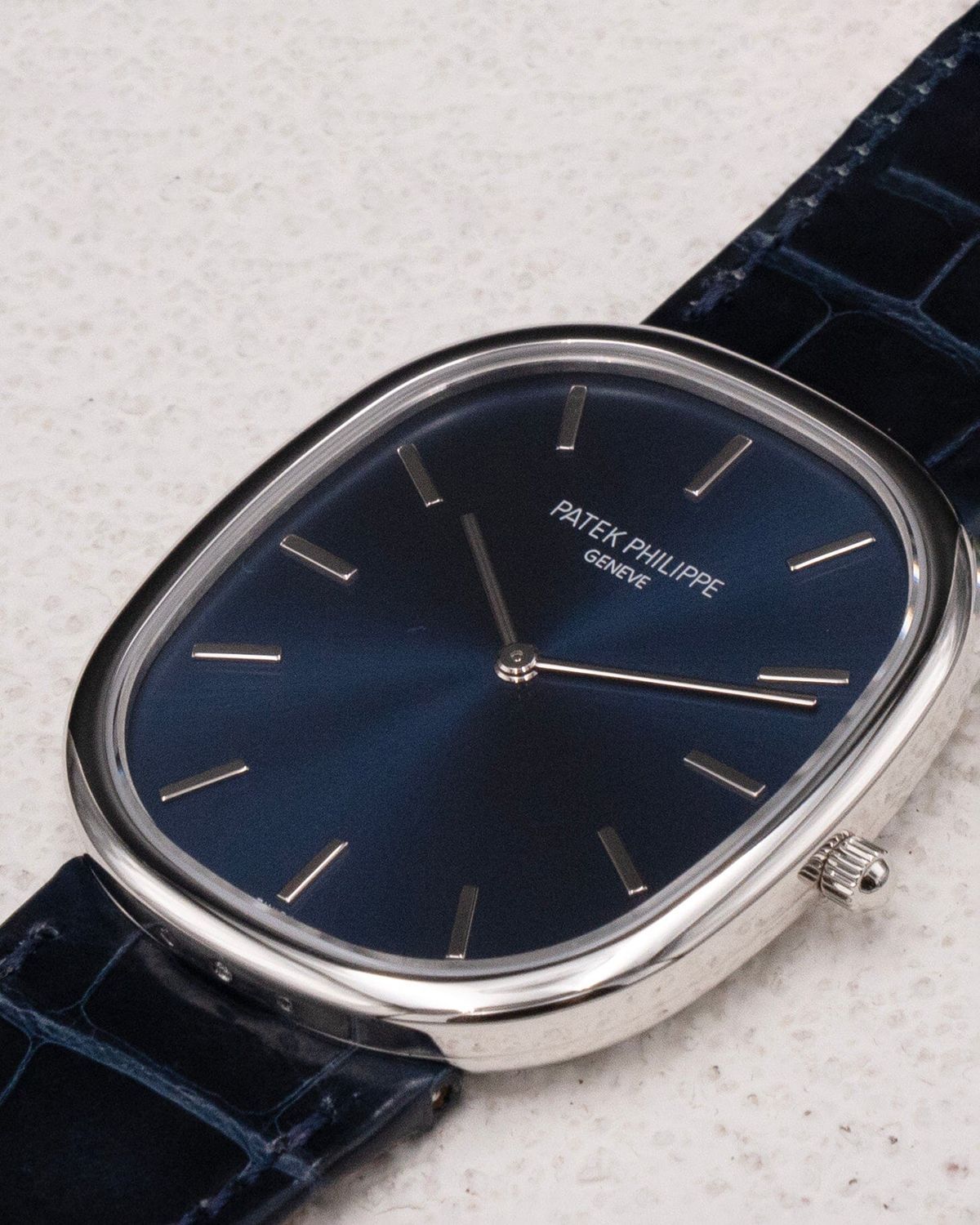 Patek Philippe 5738P-001