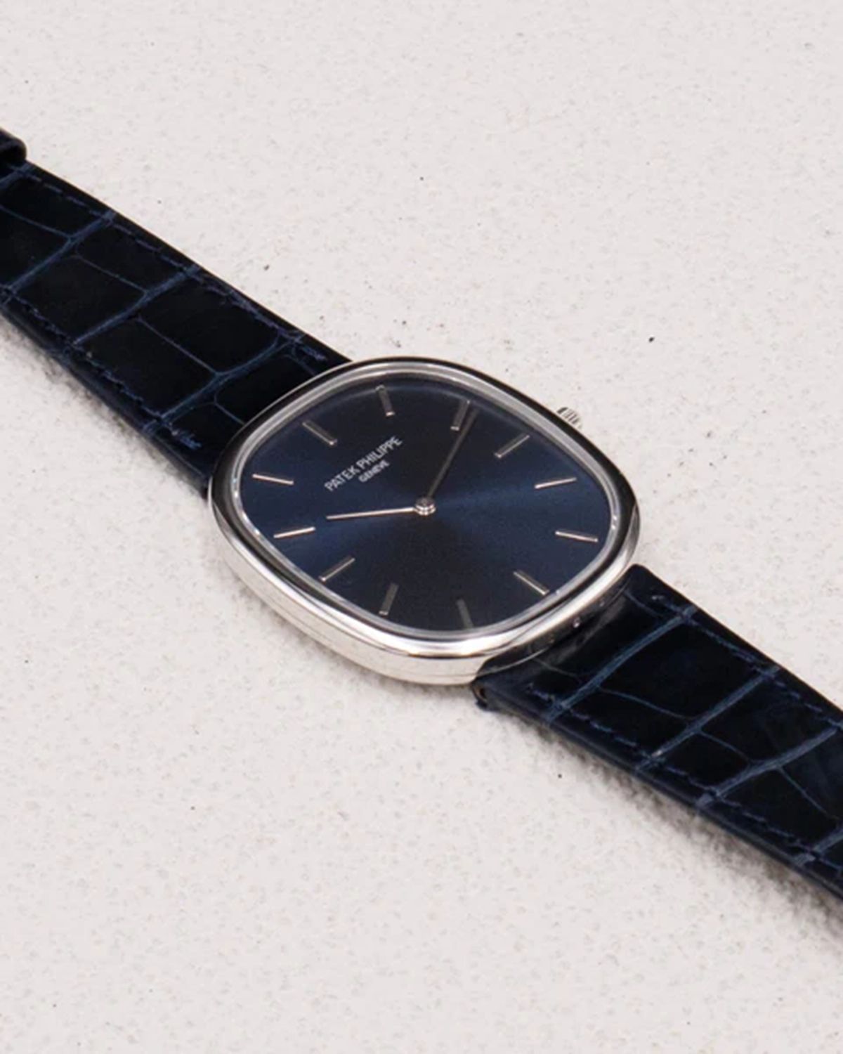Patek Philippe 5738P-001