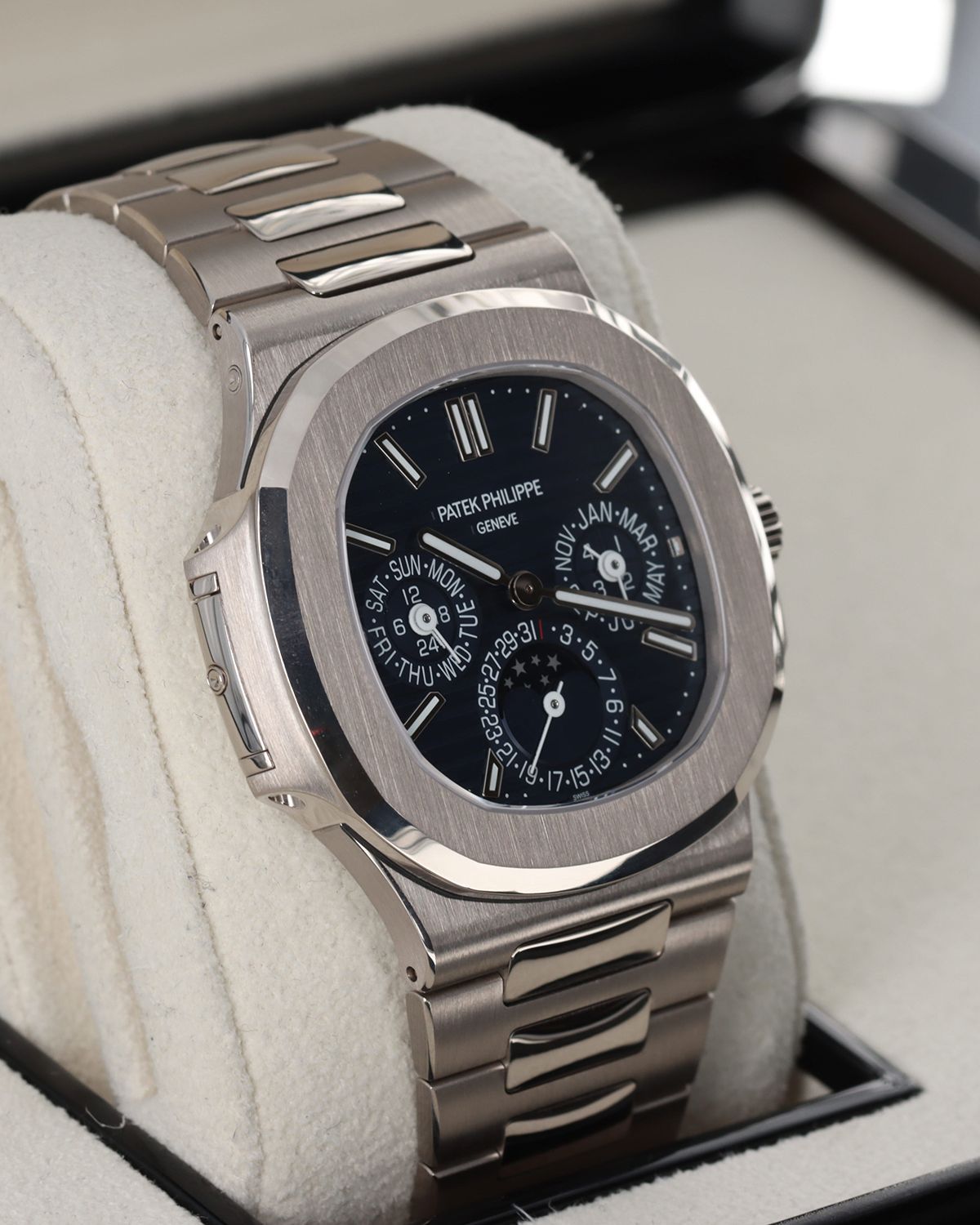 Patek Philippe 5740/1G-001