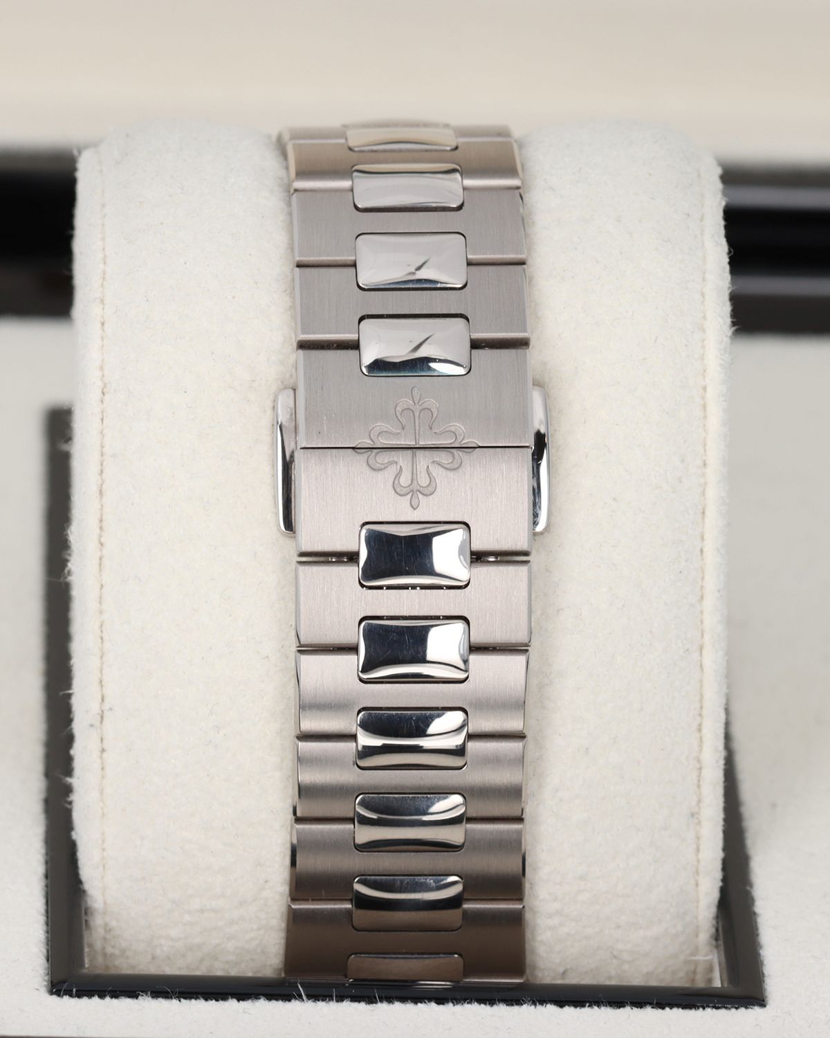 Patek Philippe 5740/1G-001