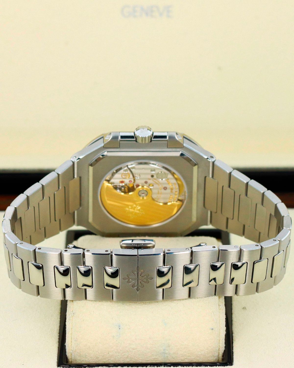 Patek Philippe 5821/1A-001