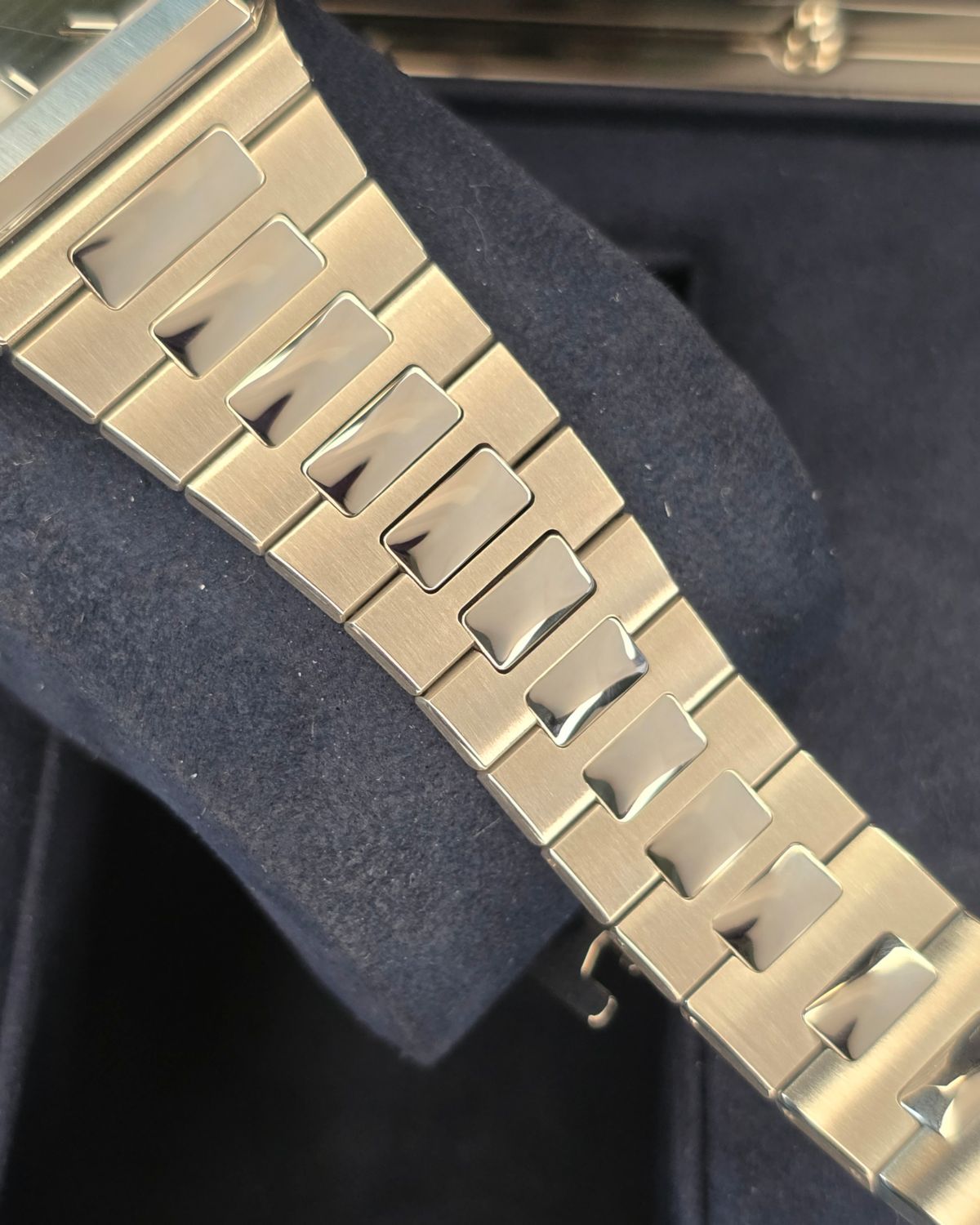 Patek Philippe 5821/1A-001