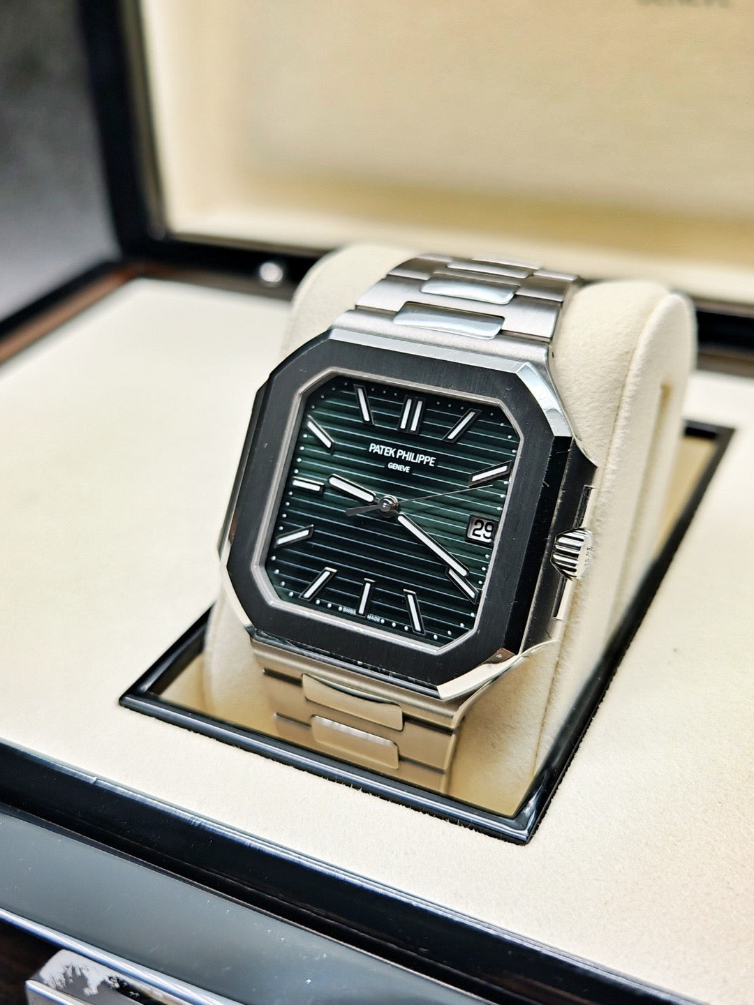 Patek Philippe 5821/1A-001