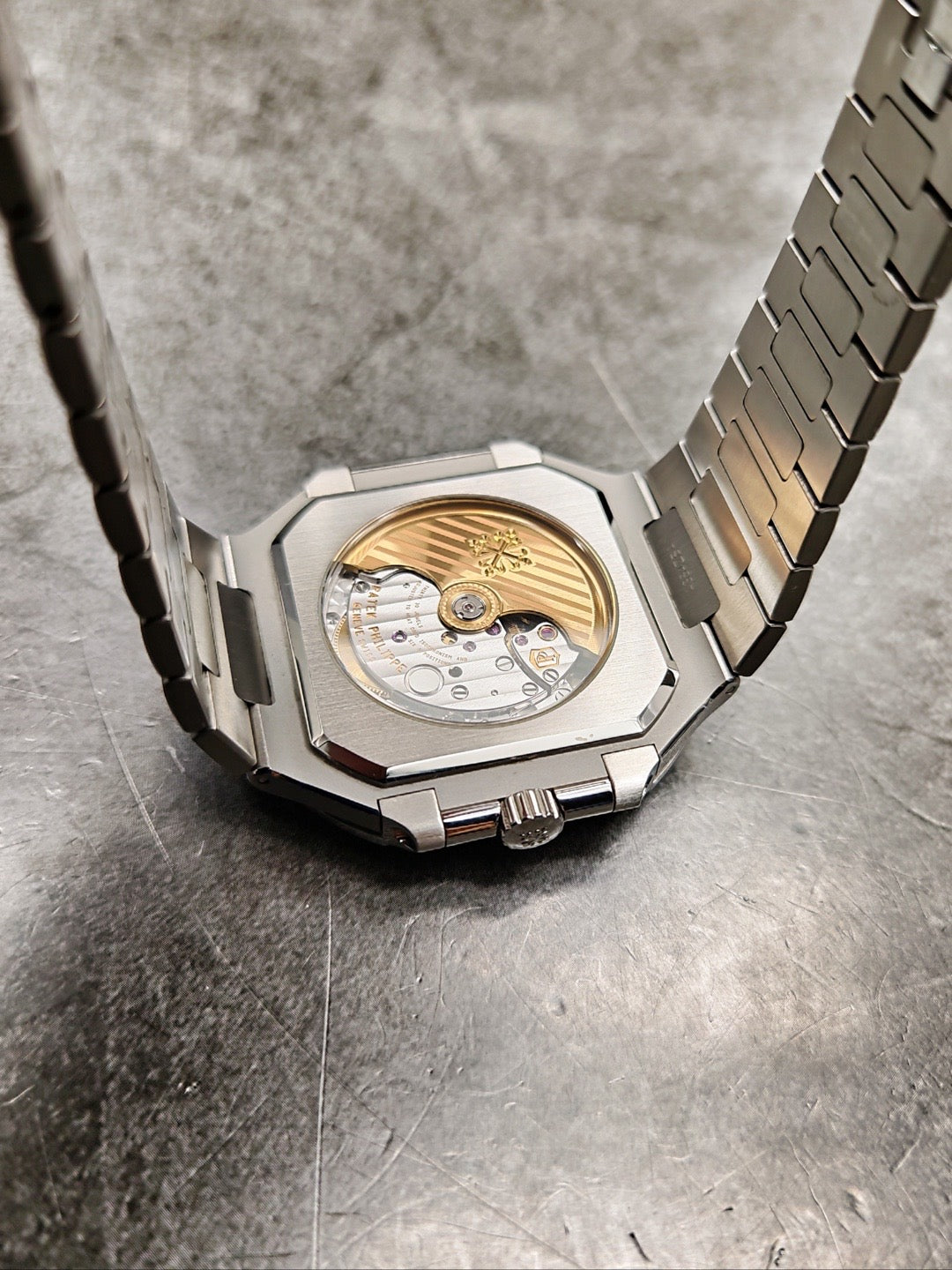 Patek Philippe 5821/1A-001