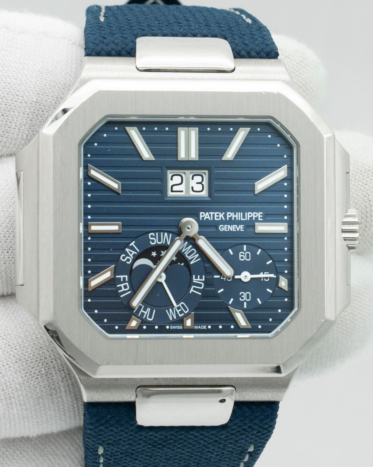 Patek Philippe 5822P-001