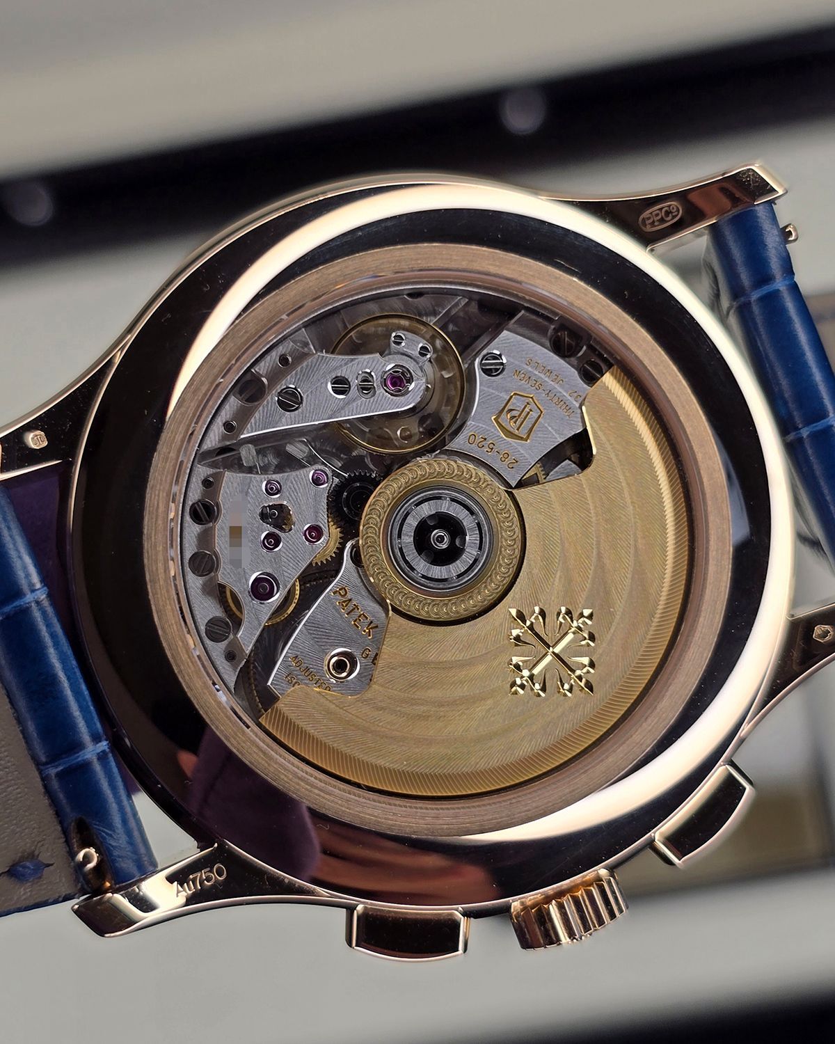 Patek Philippe 5905R-010