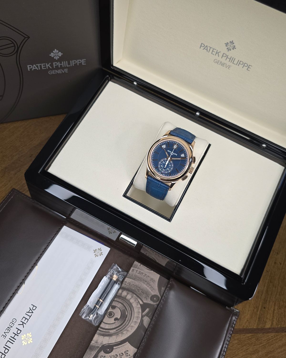 Patek Philippe 5905R-010