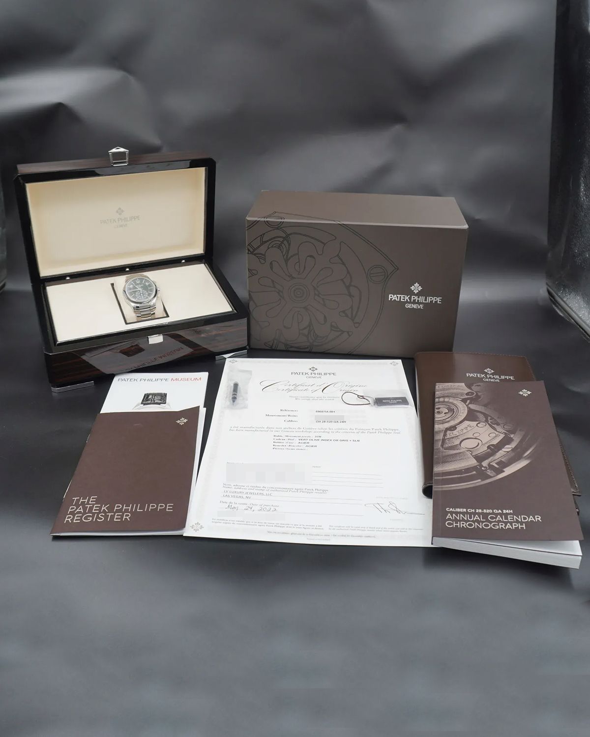 Patek Philippe 5905/1A-001