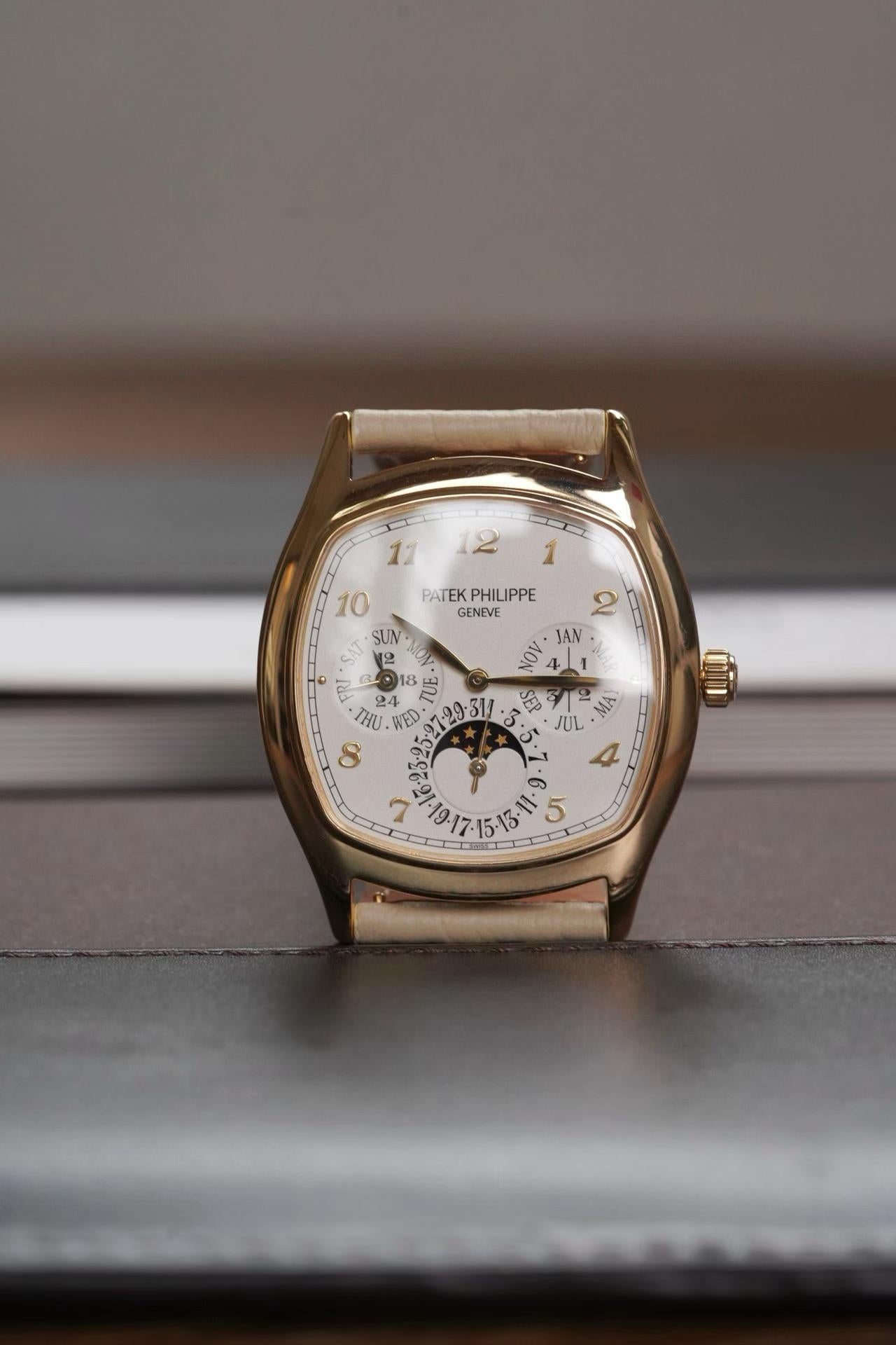 Patek Philippe 5940j