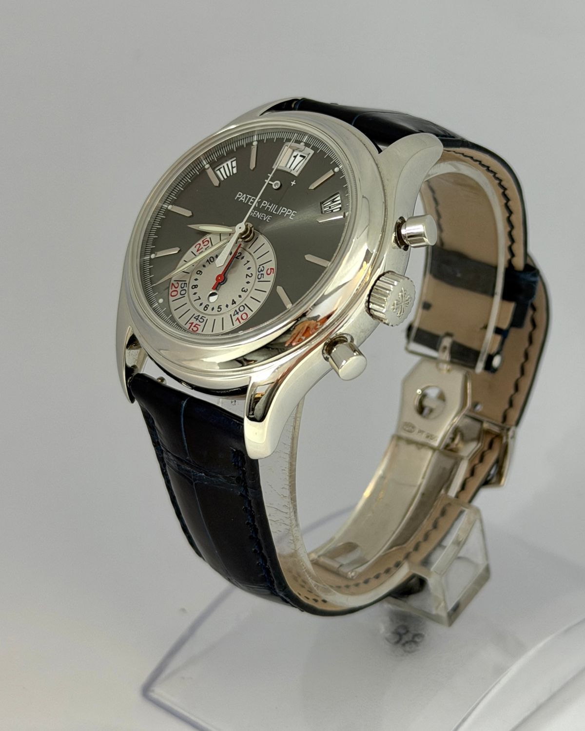 Patek Philippe 5960P-001