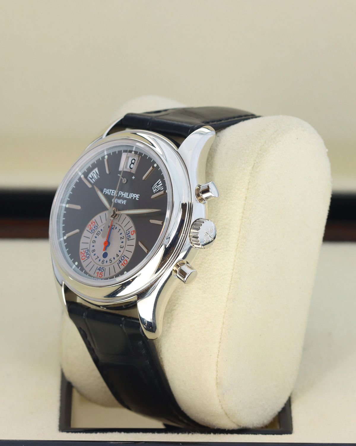 Patek Philippe 5960P-001