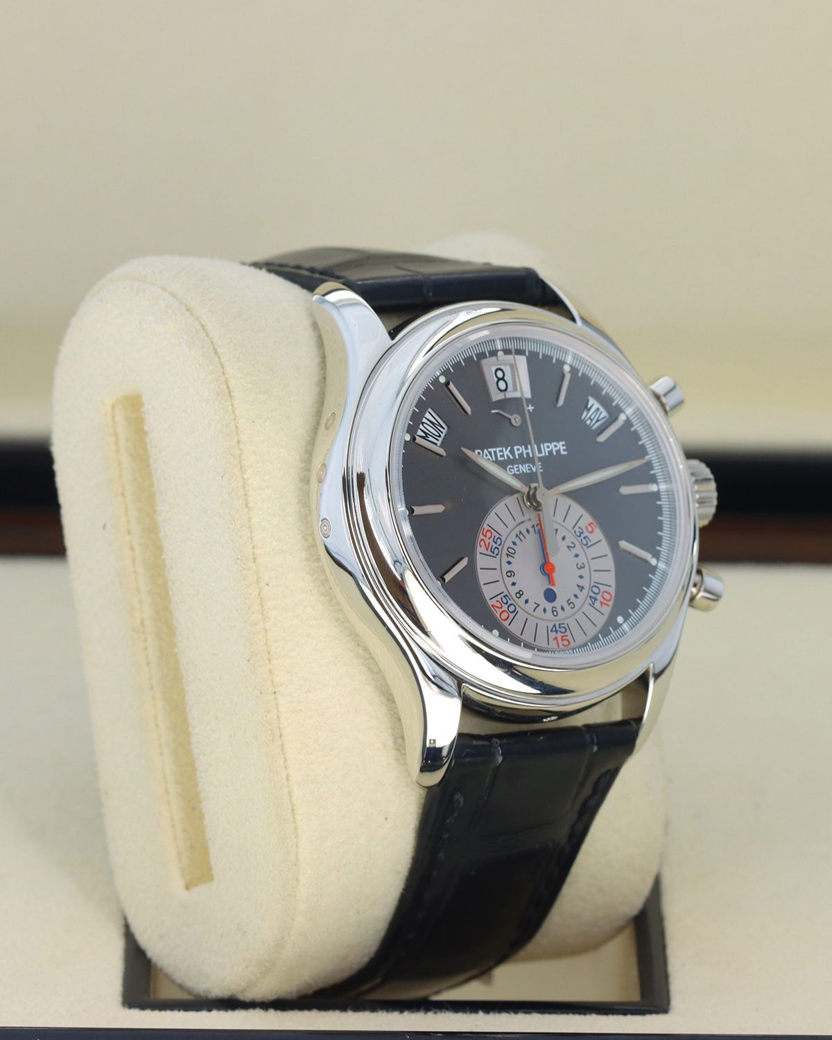 Patek Philippe 5960P-001
