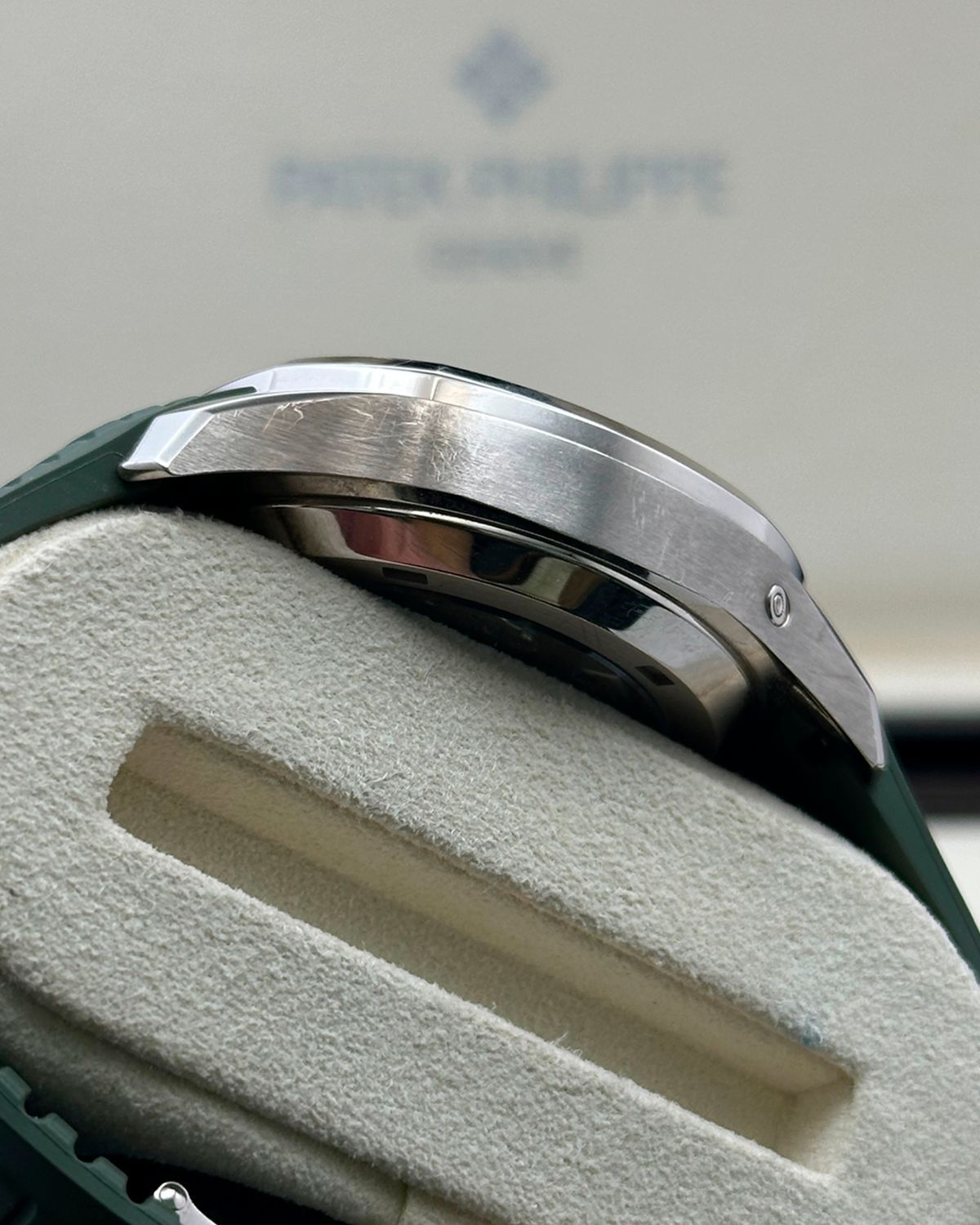 Patek Philippe 5968G-001
