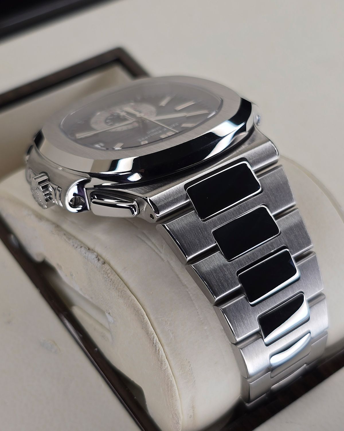 Patek Philippe 5980/1A-001