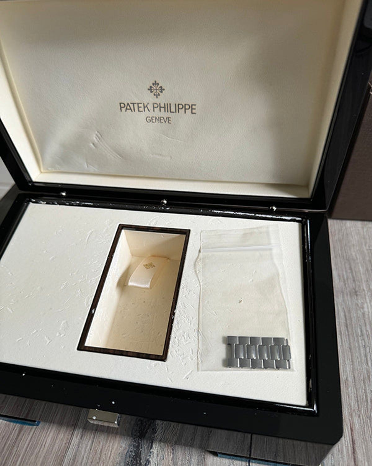 Patek Philippe 5980/1A-001